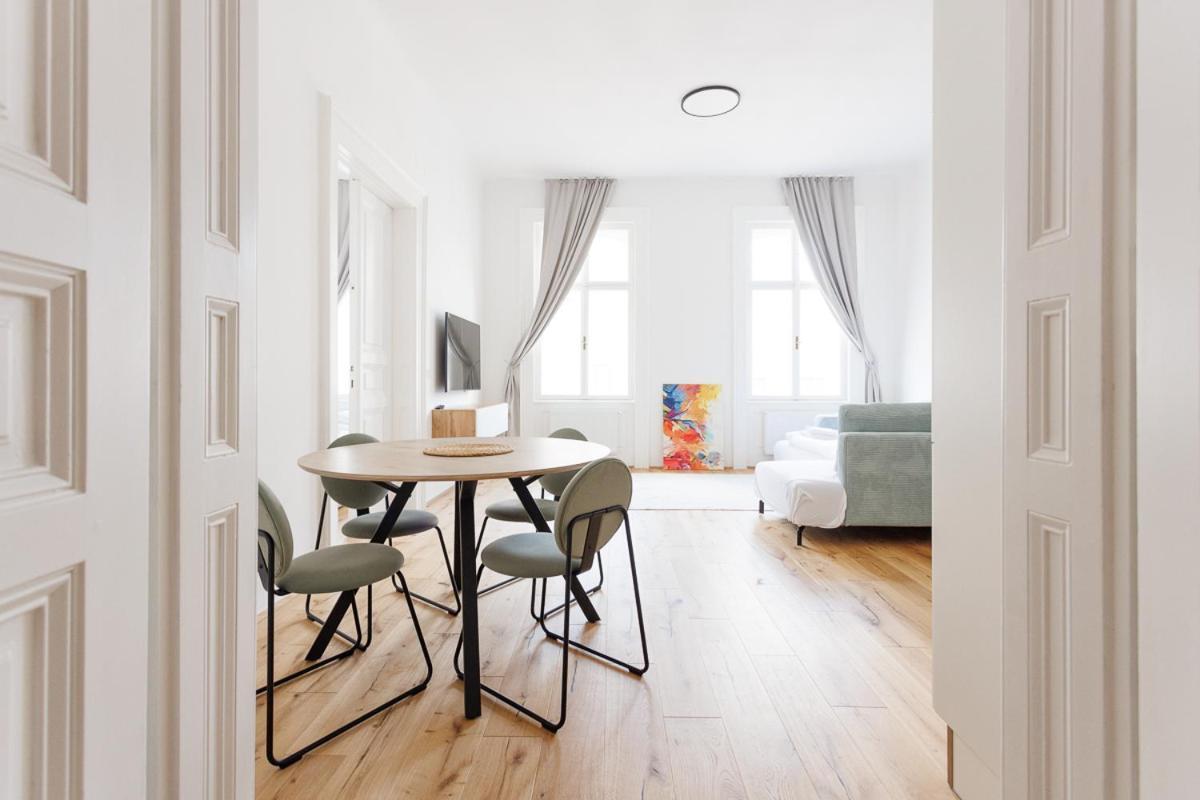 Apartamento 4ty3 - Stadtpark Is Calling