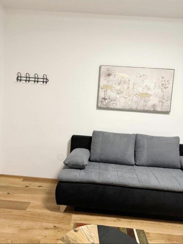 Cozy In Ottakiring Area Apartment