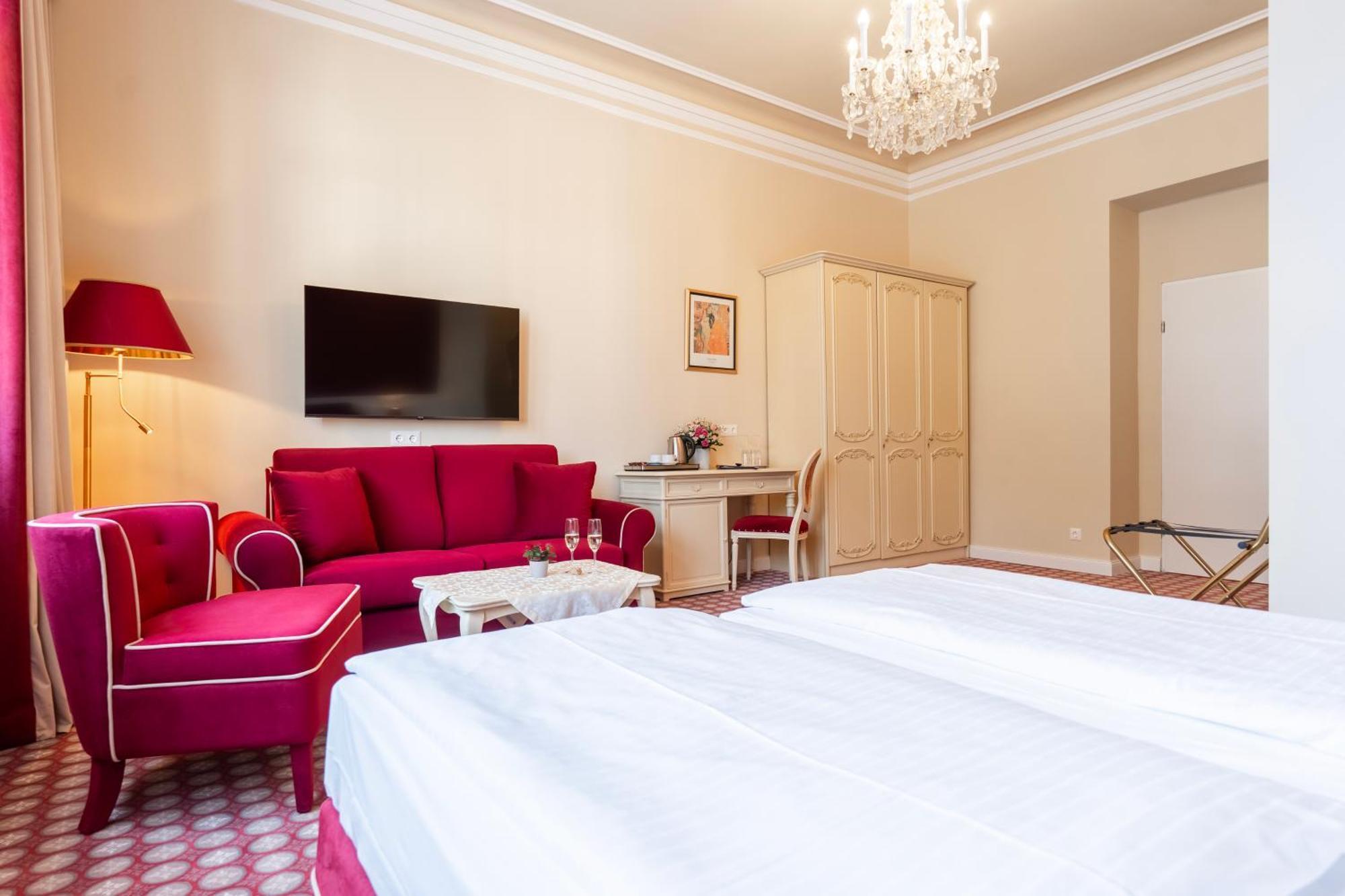 Aviano Boutique Hotel 4*