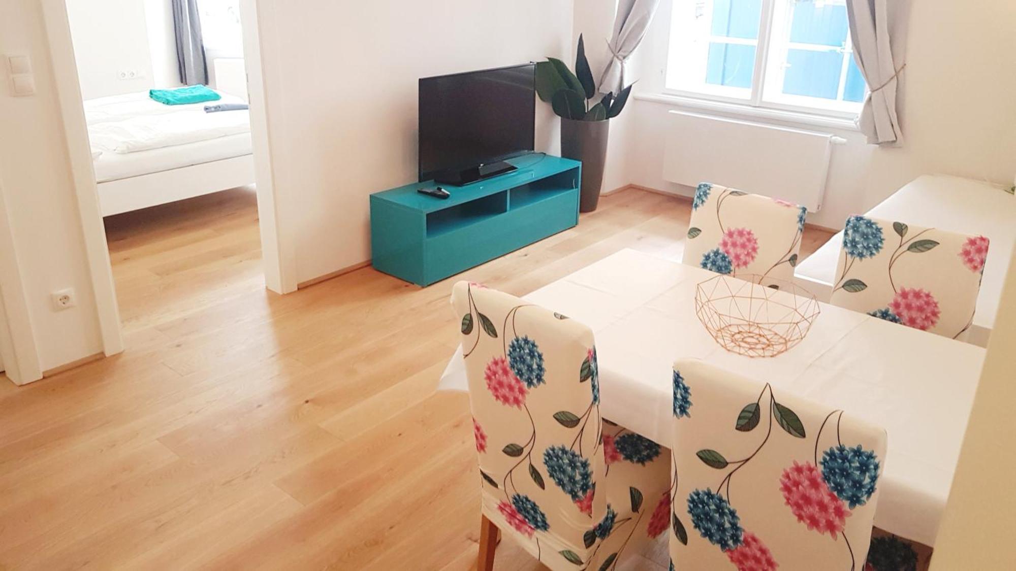 Apartment Sobieski District-1 Ring Wien