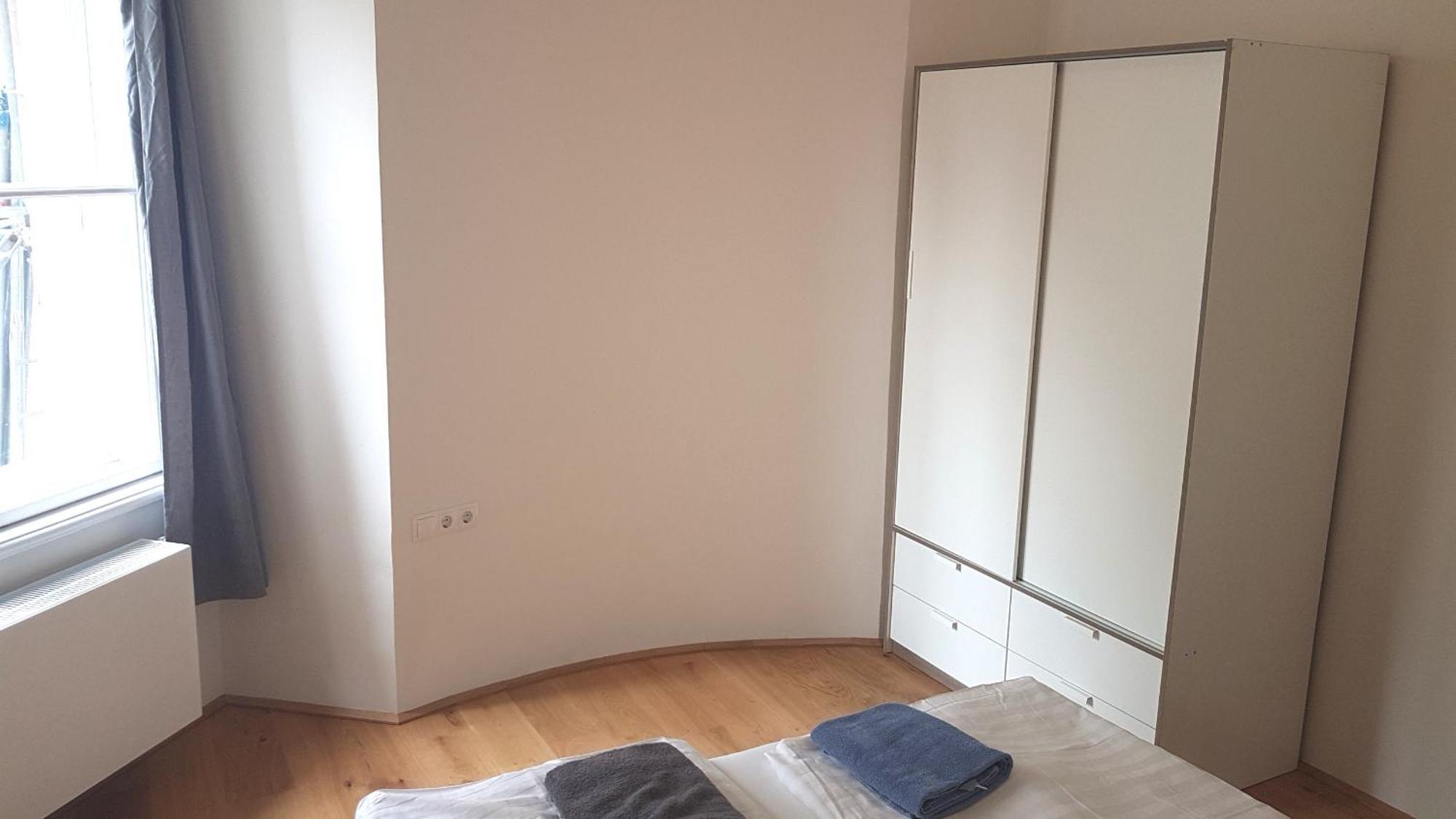 Sobieski District-1 Ring Apartment Wien