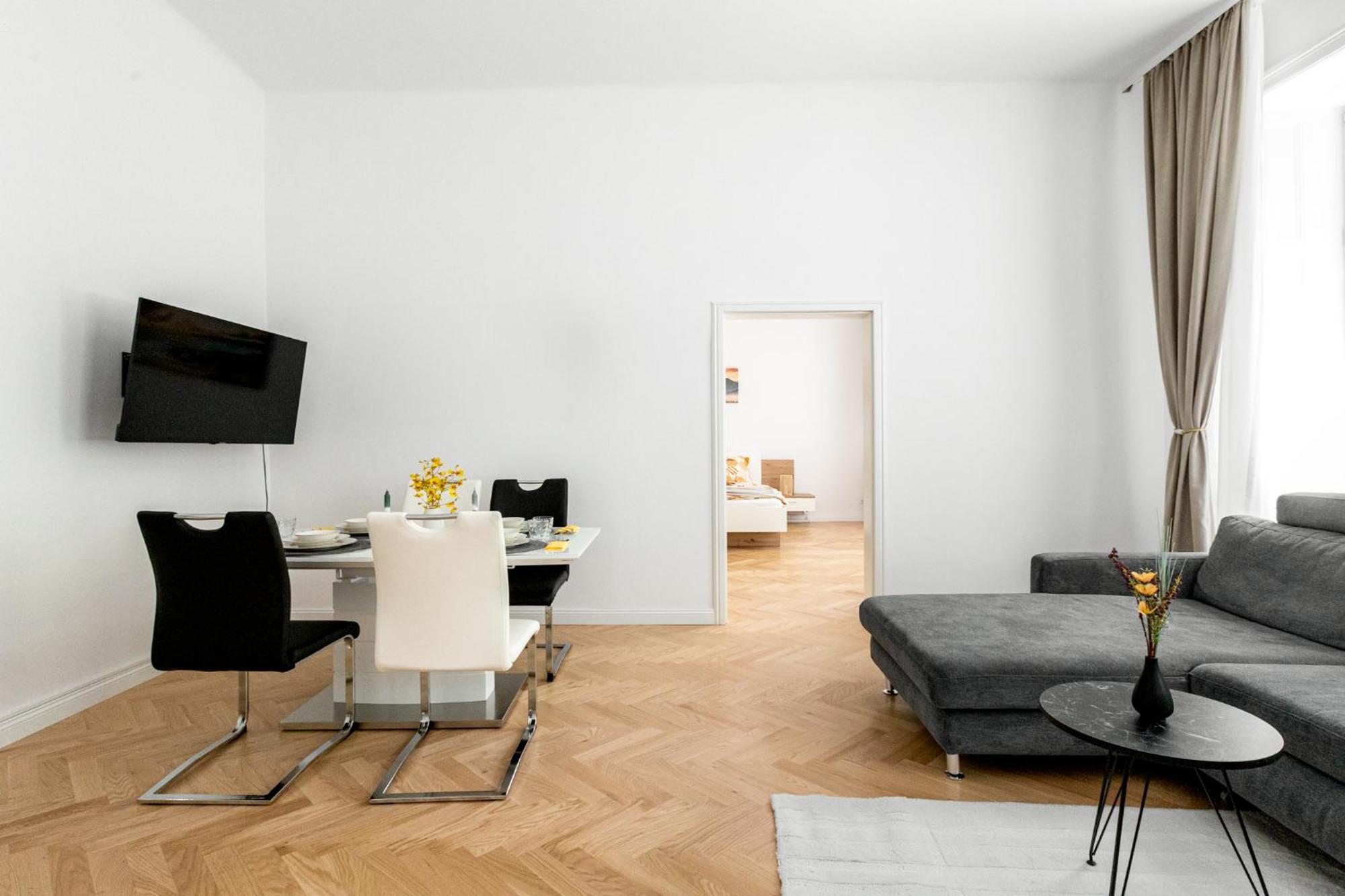 Stilvolle 2 Im Wiener Altbaustil Nahe Donaukanal Apartment