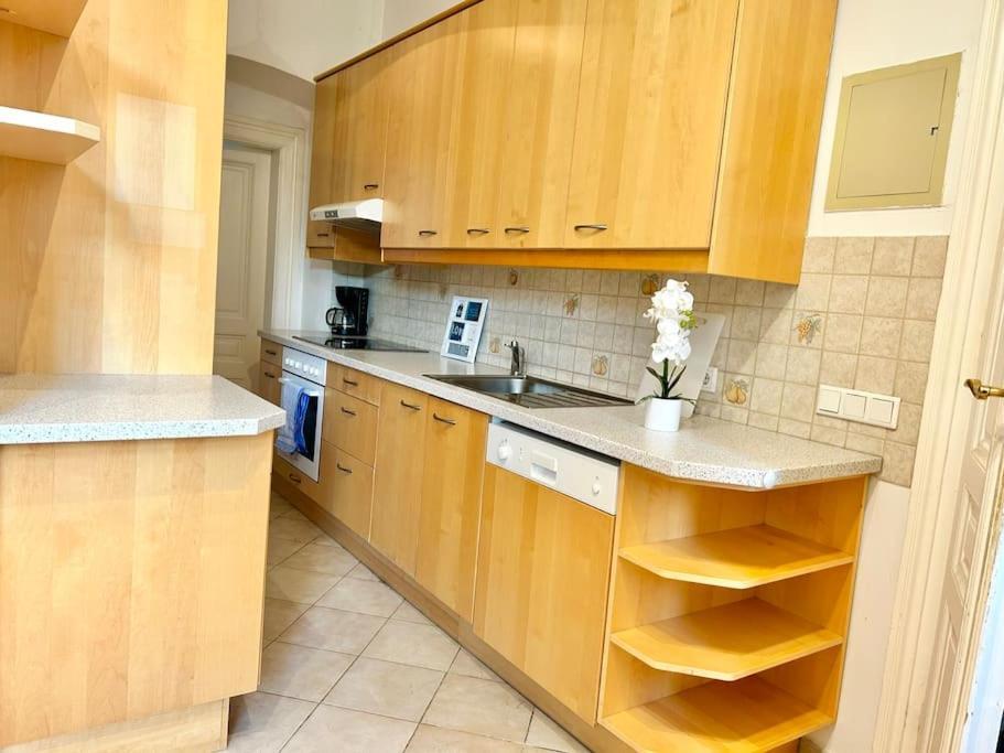 Apartment 50 M2