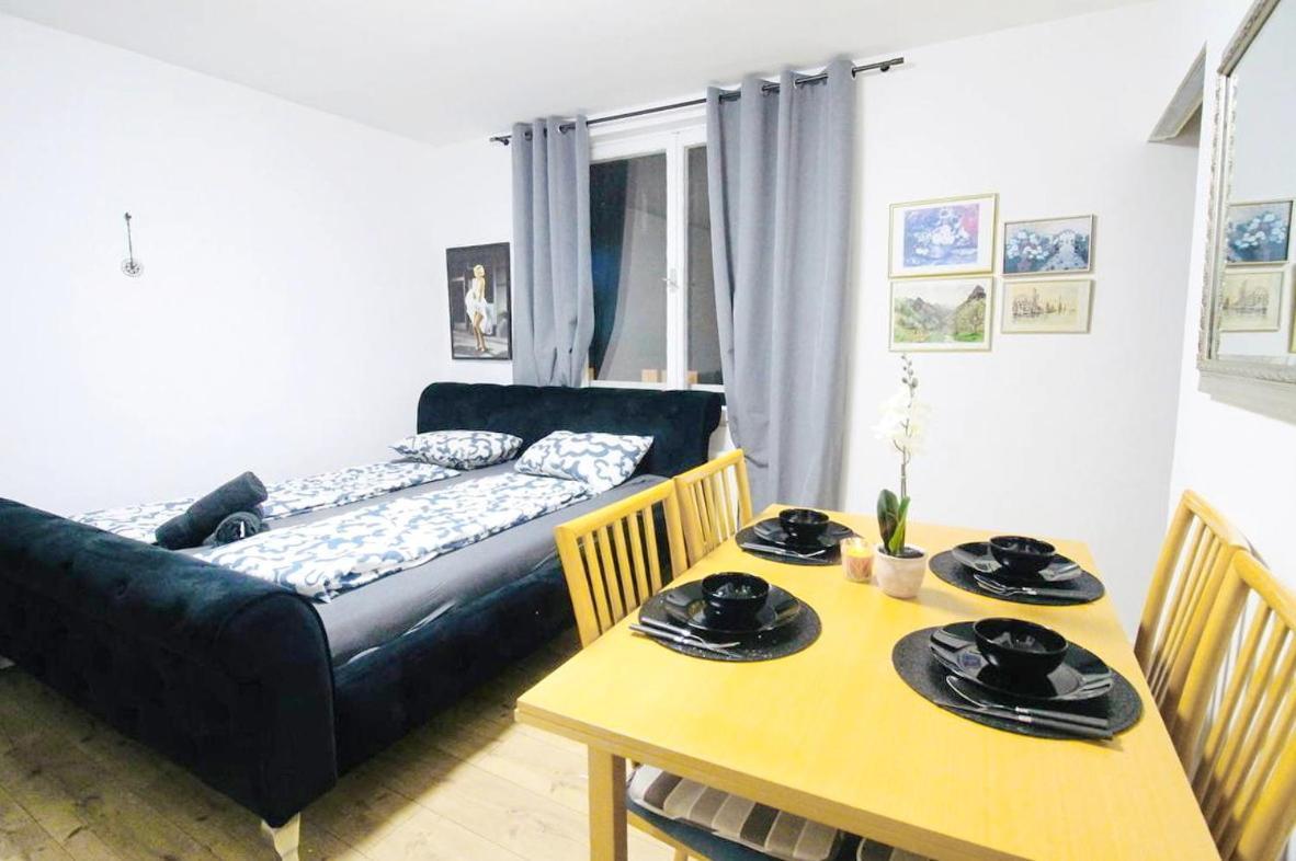 Apartment Modern In Millennium Area
