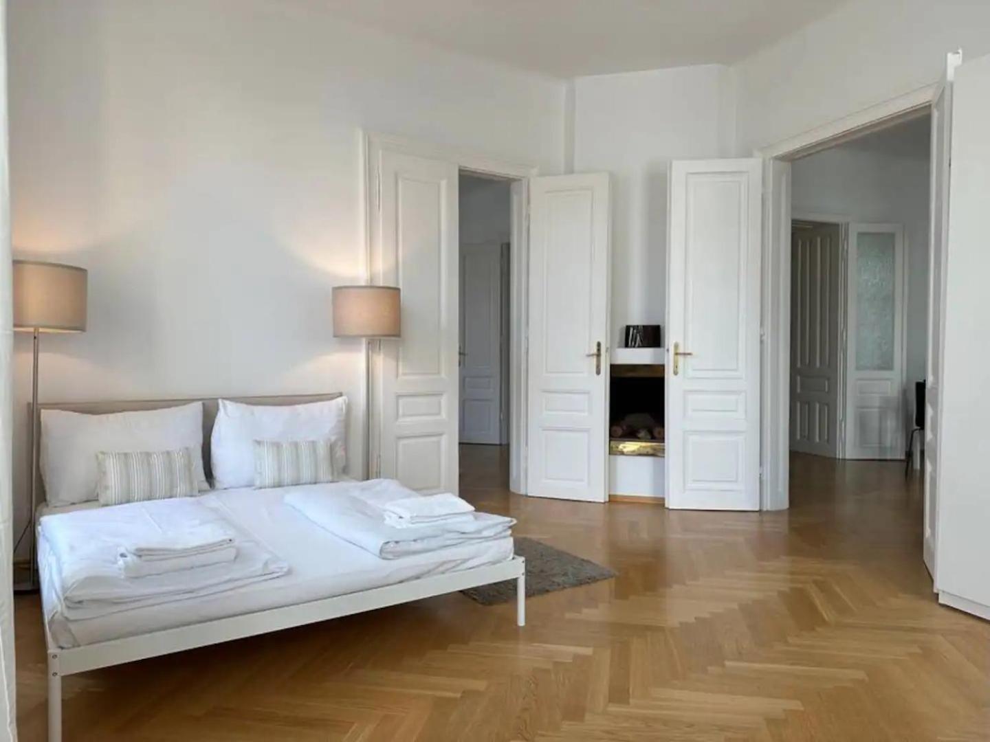 Beautiful In Apartment Vienna