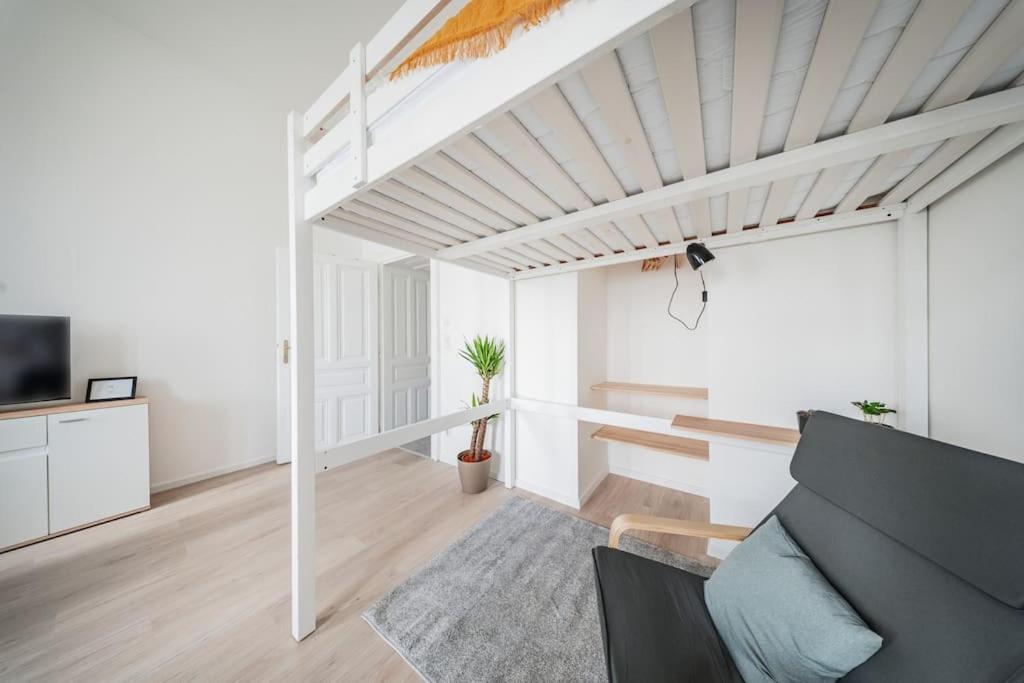 75 M² Near Nussdorferstrasse U6 Vienna