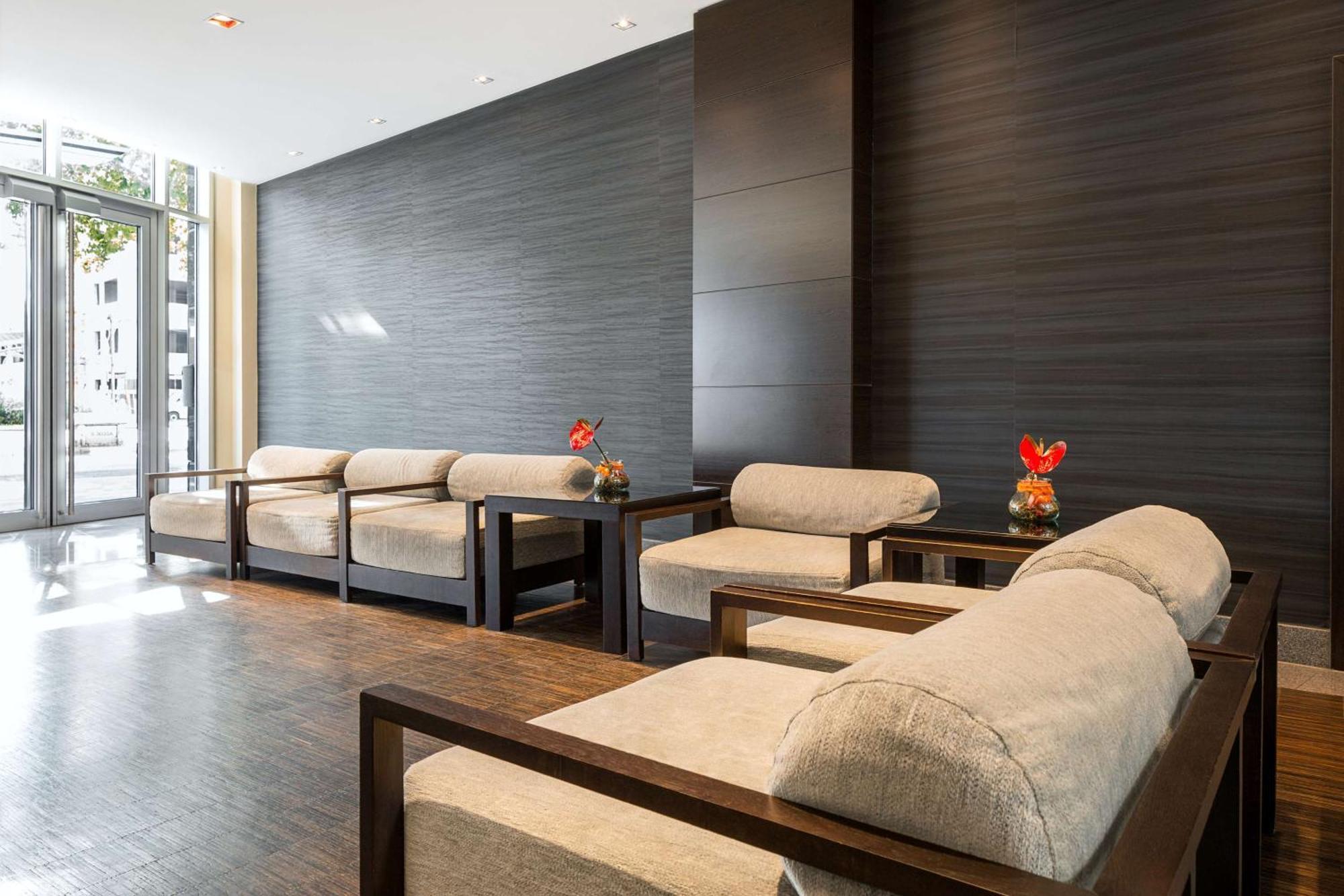 Nh Danube Hotel