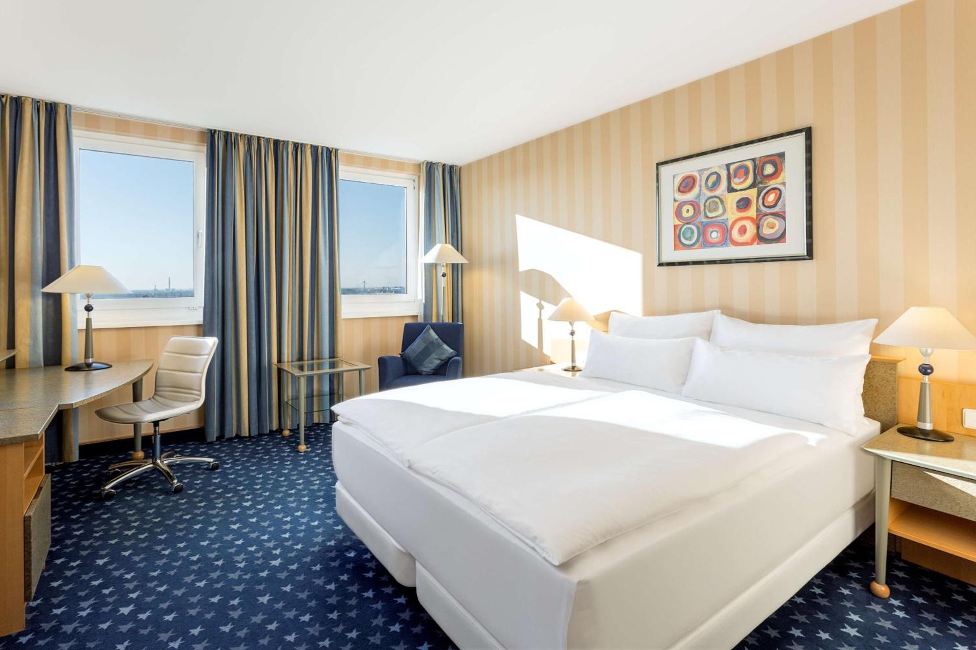Nh Danube 4* Vienna