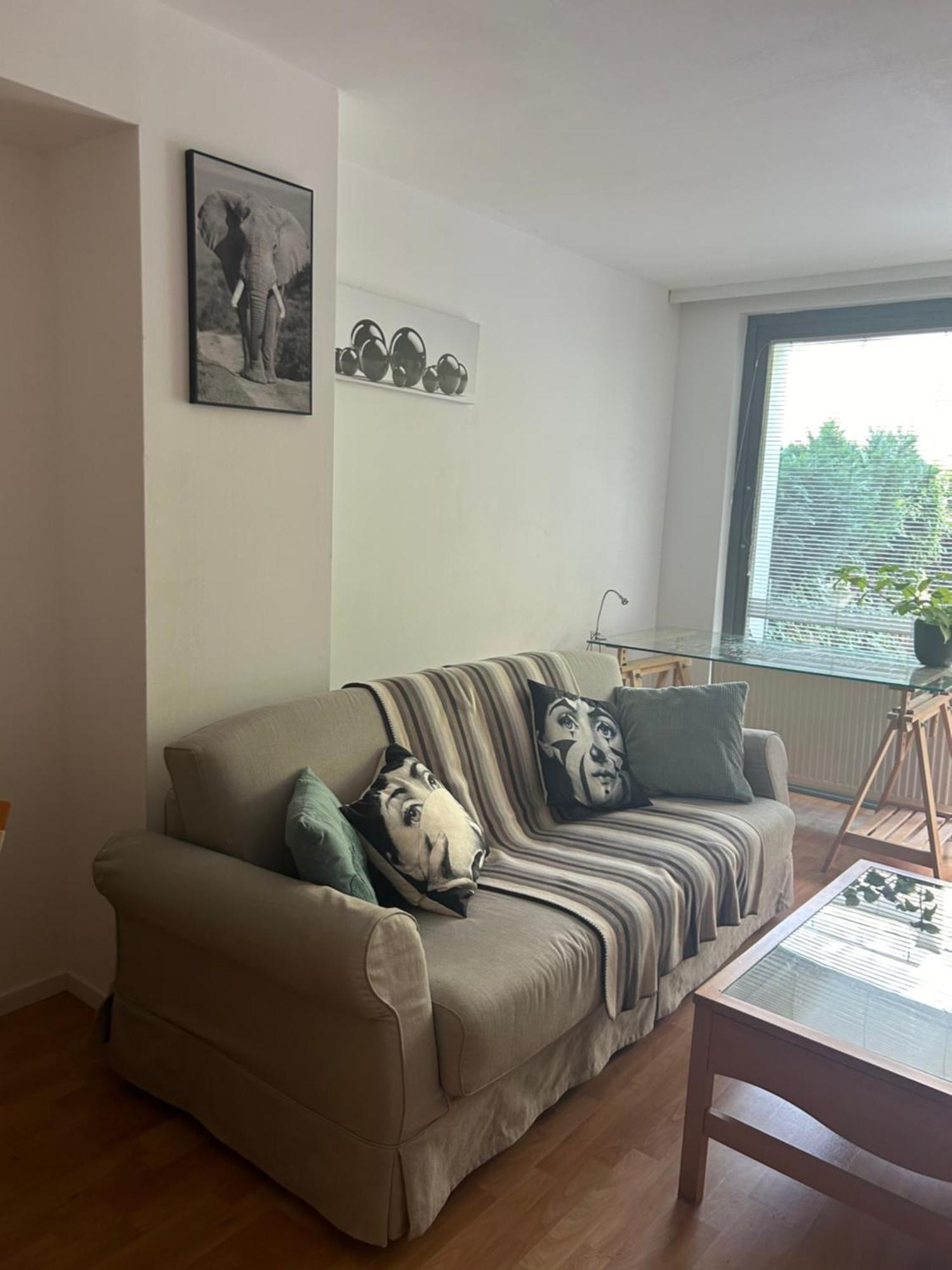 Mit Logia Und Kleinen Garten In Zentraler Lage 2 Apartment