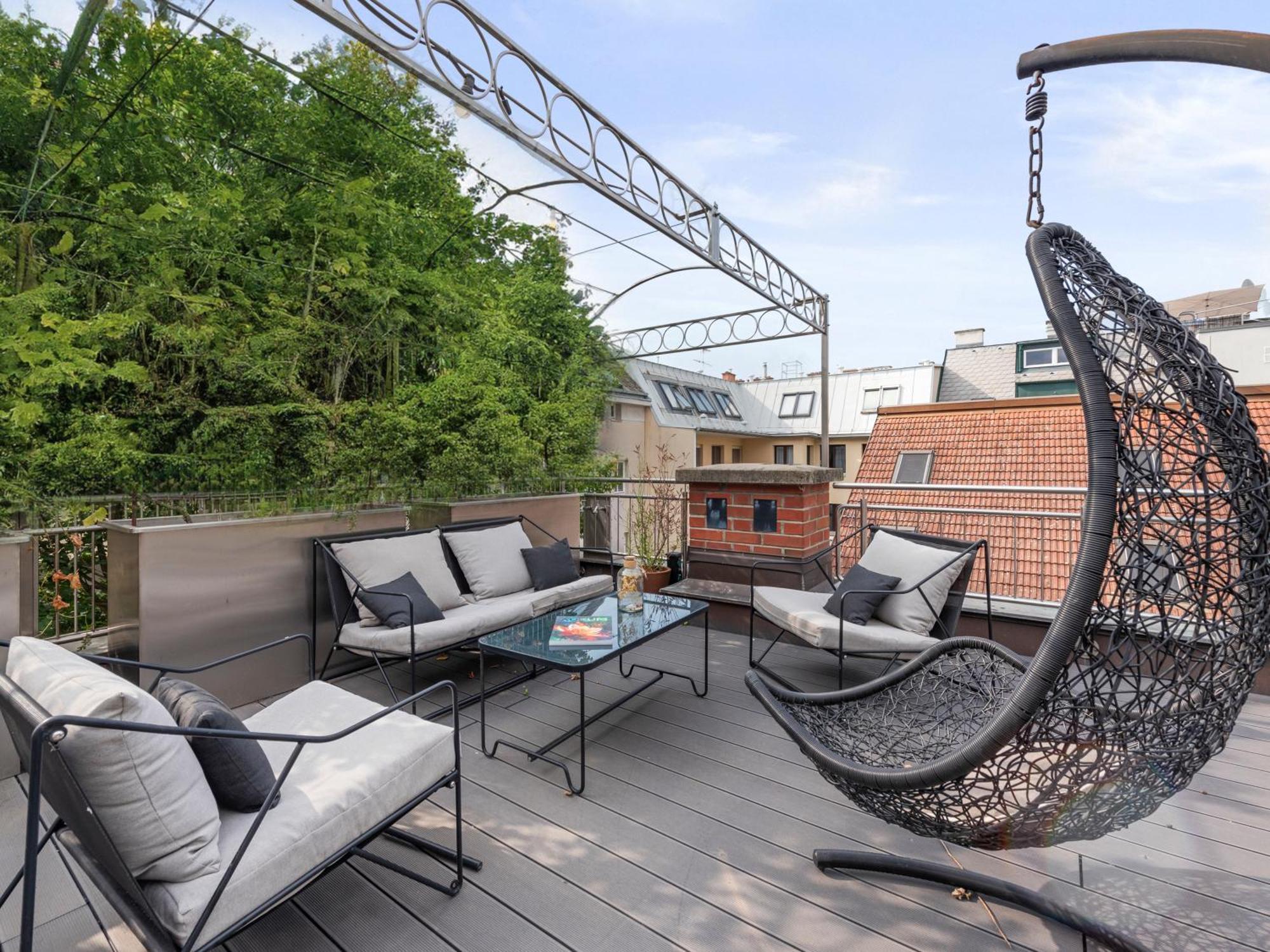 Sky9 District 18 Apartment