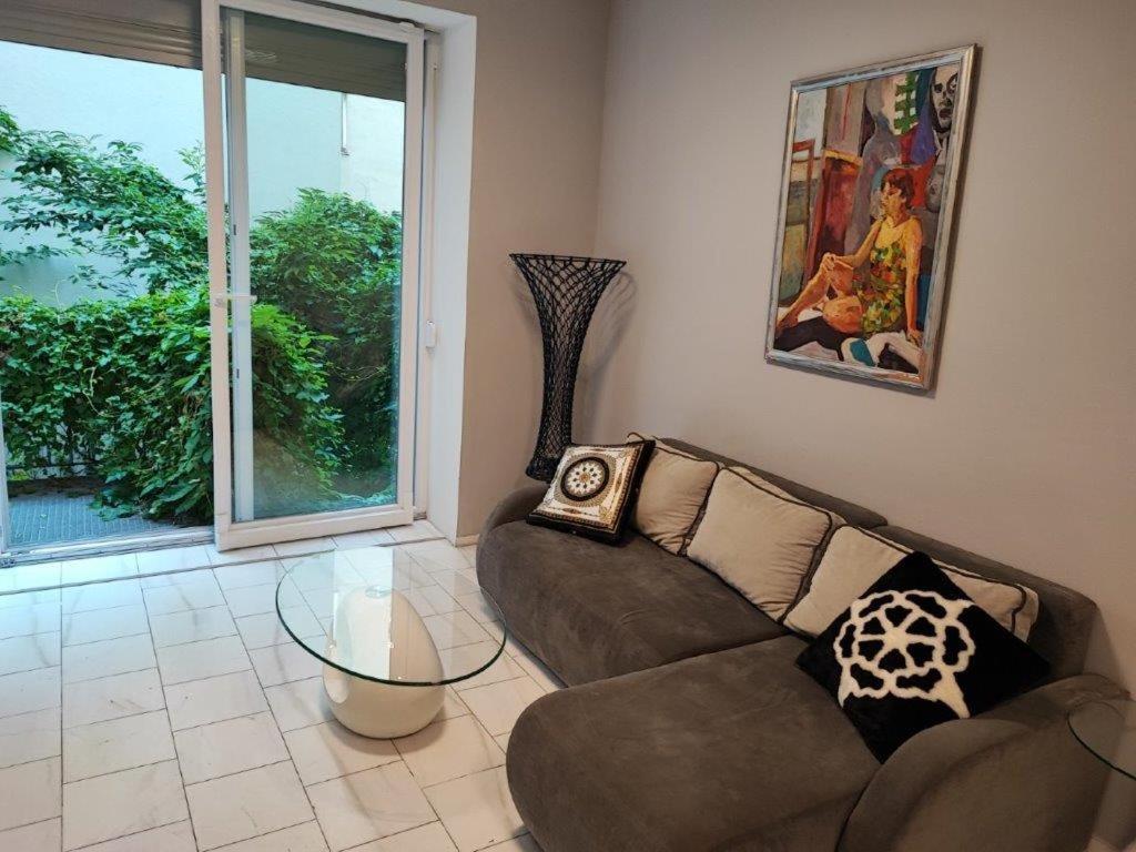 Apartment With Unique 40m2 Garden & Self Check In