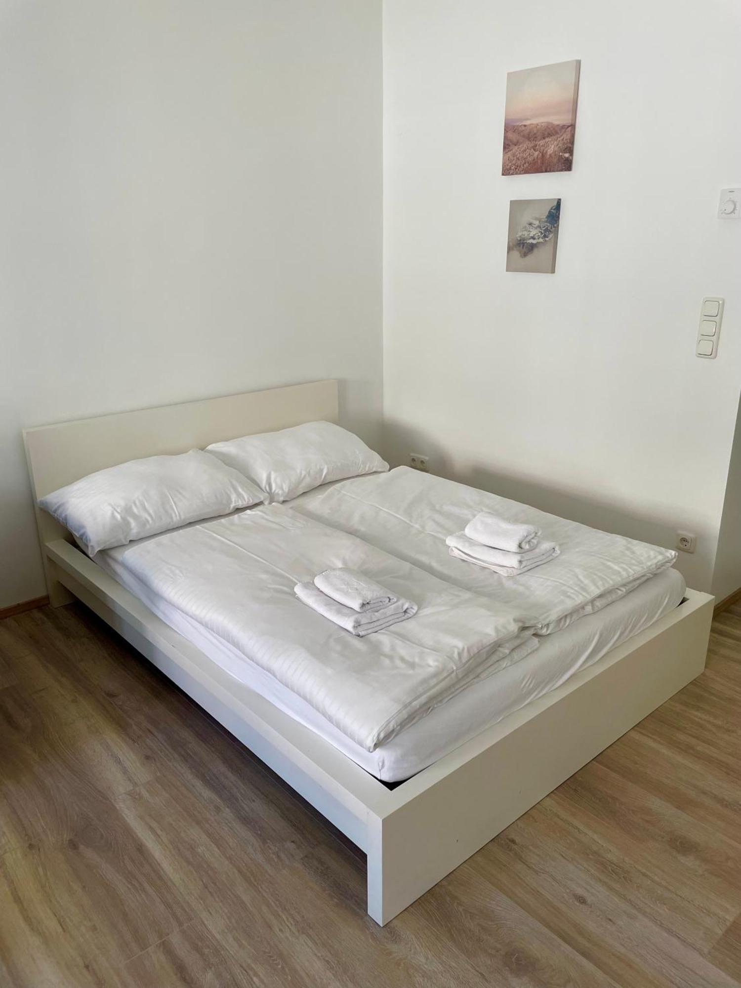 Apartment Kleine Studiowohnung In Der Braunhirschengasse *