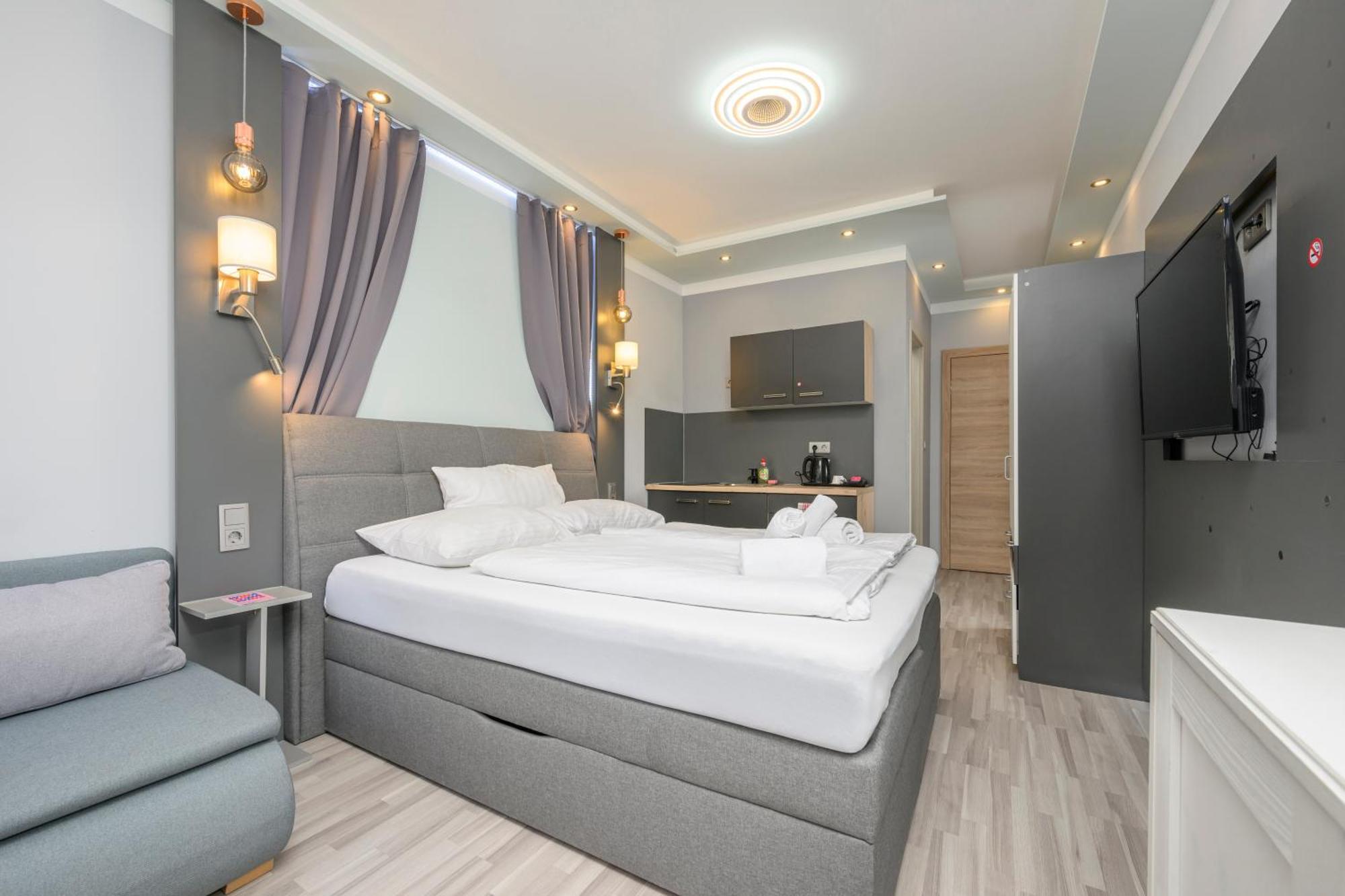 Aparthotel Elegance Palais Palffy 4*