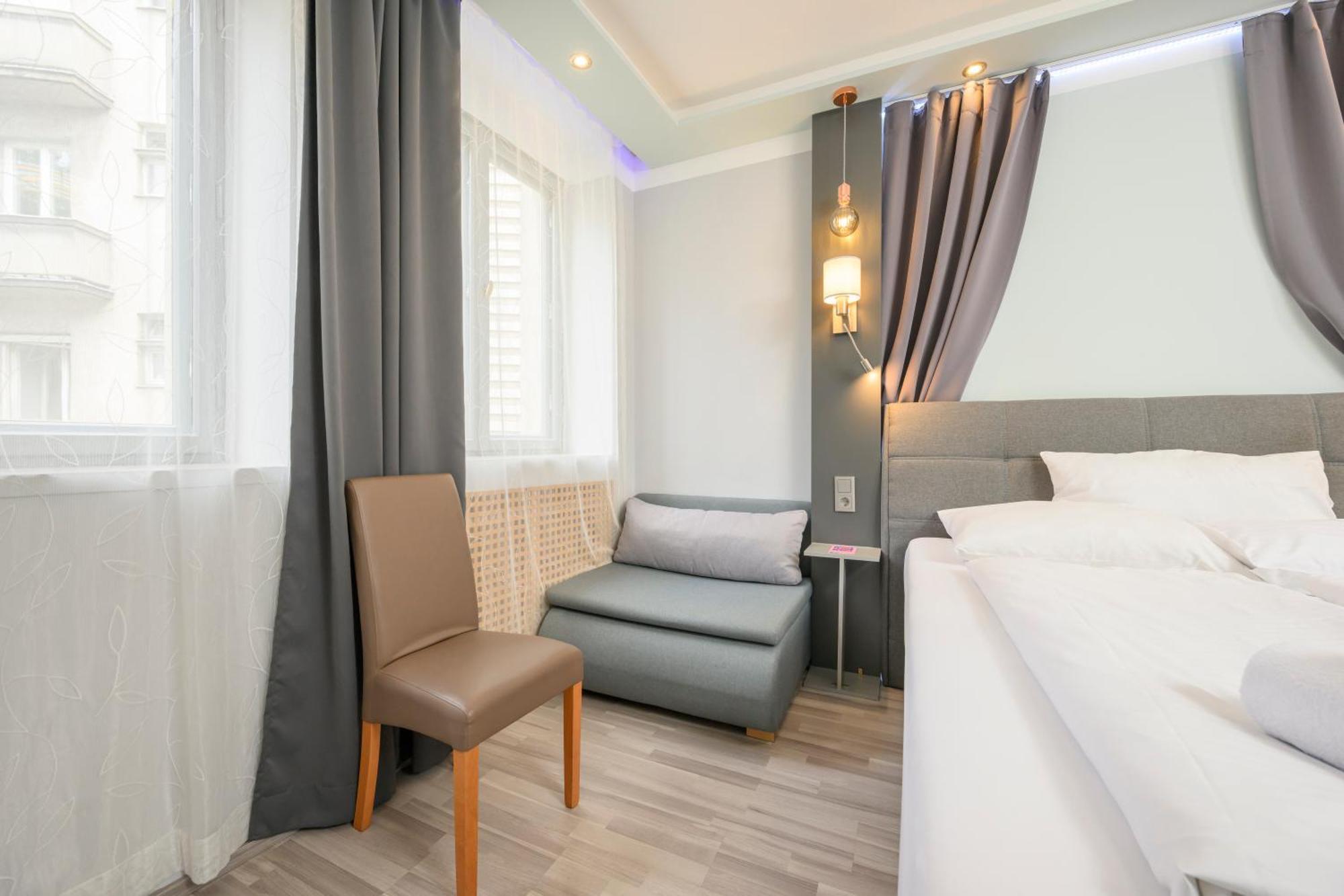 Aparthotel Elegance Palais Palffy 4*