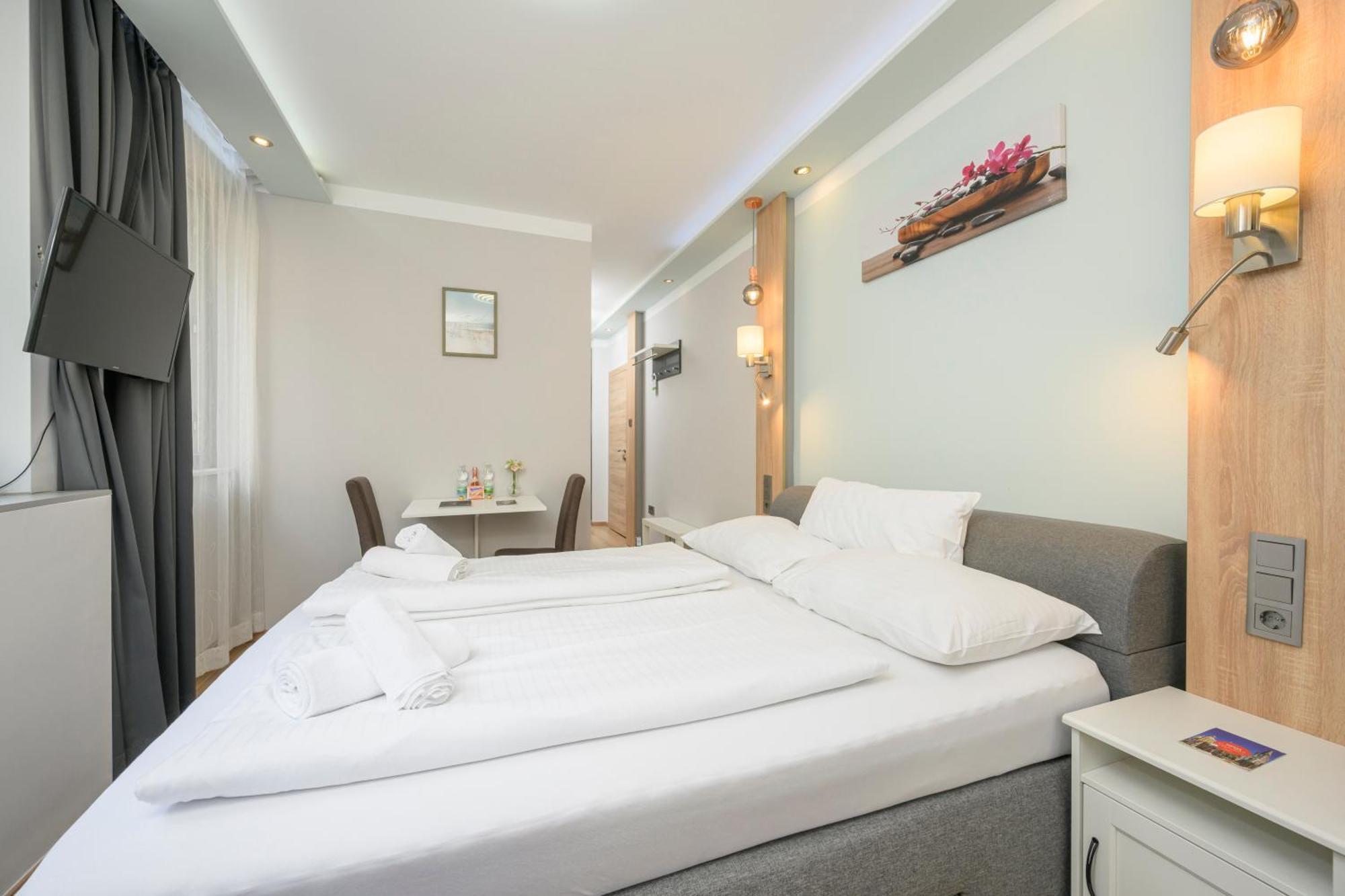 Palais Palffy Aparthotel Vienna