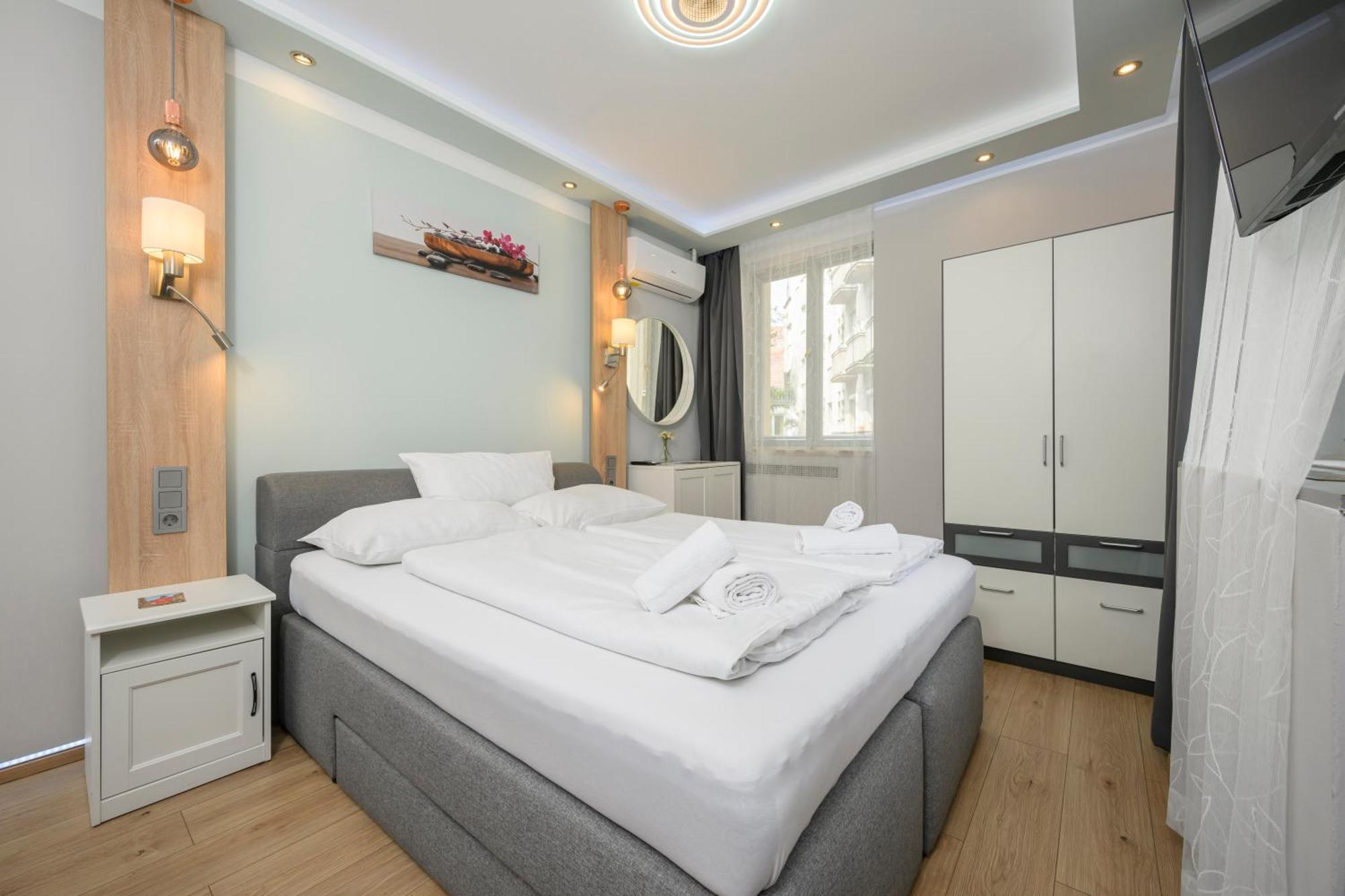 Elegance Palais Palffy 4* Vienna