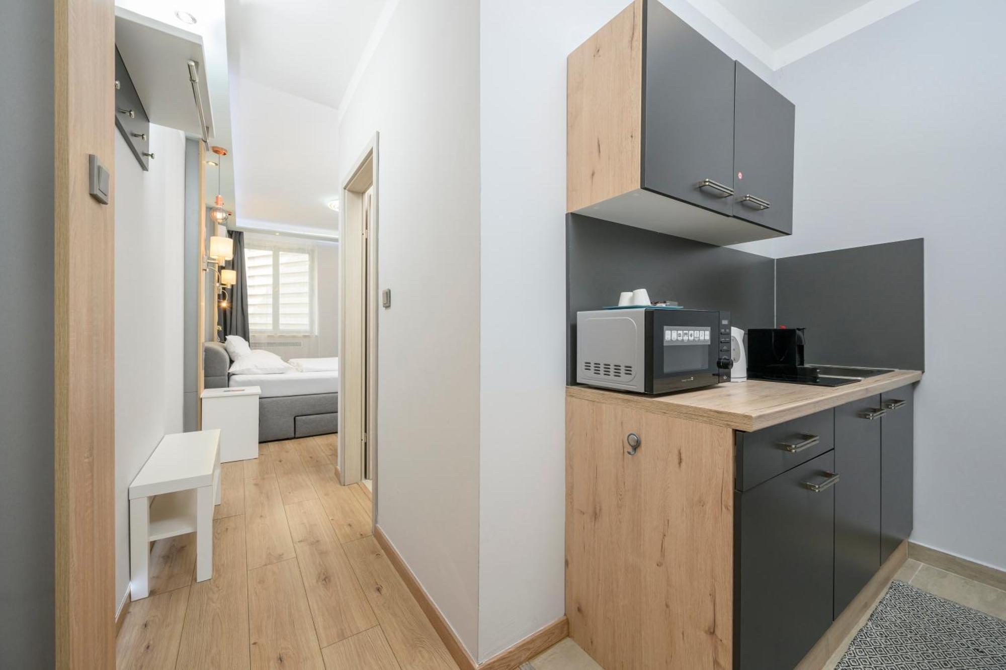 Aparthotel Elegance Palais Palffy 4*