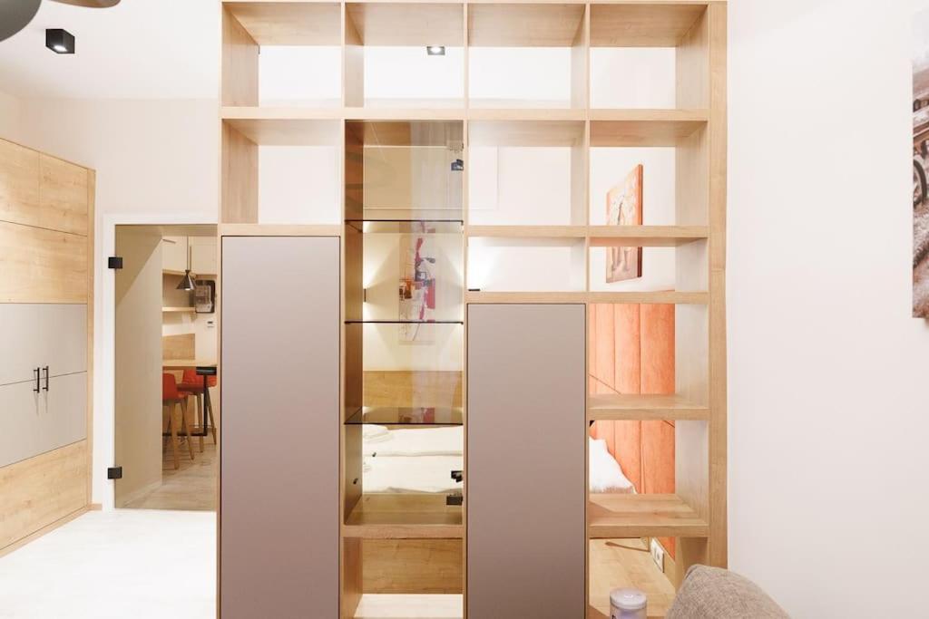 New #viennalove In Margareten Apartment