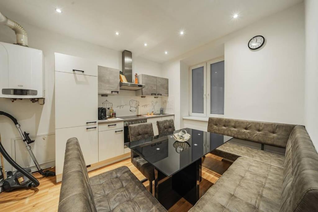 2 Bedroom Classy Near Belvedere Castle Apartment