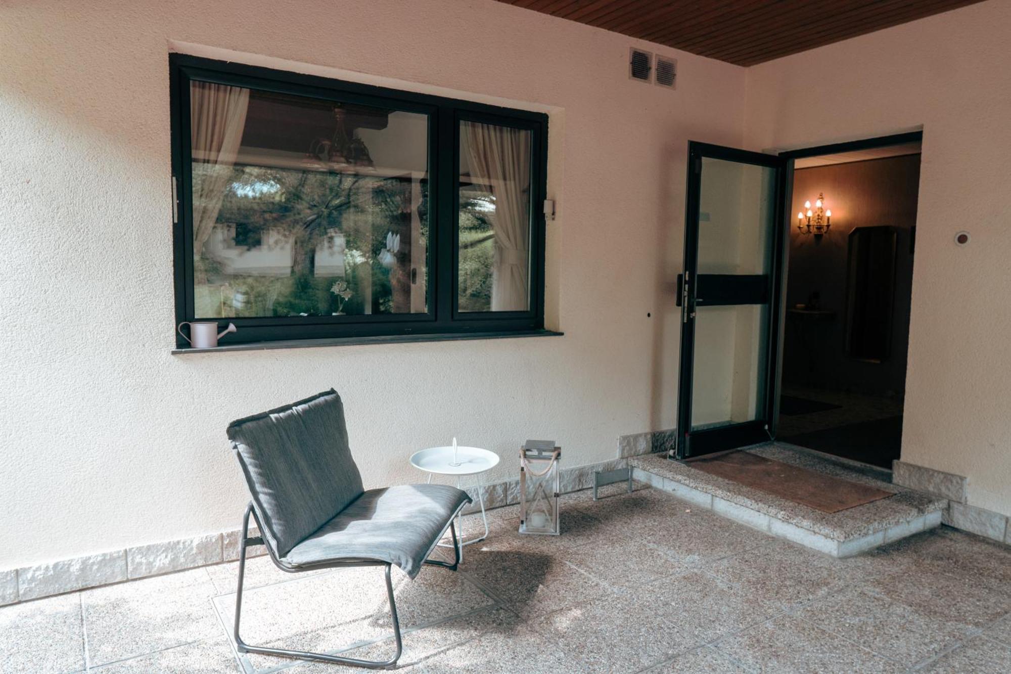Big Quiet With Garden And Pool