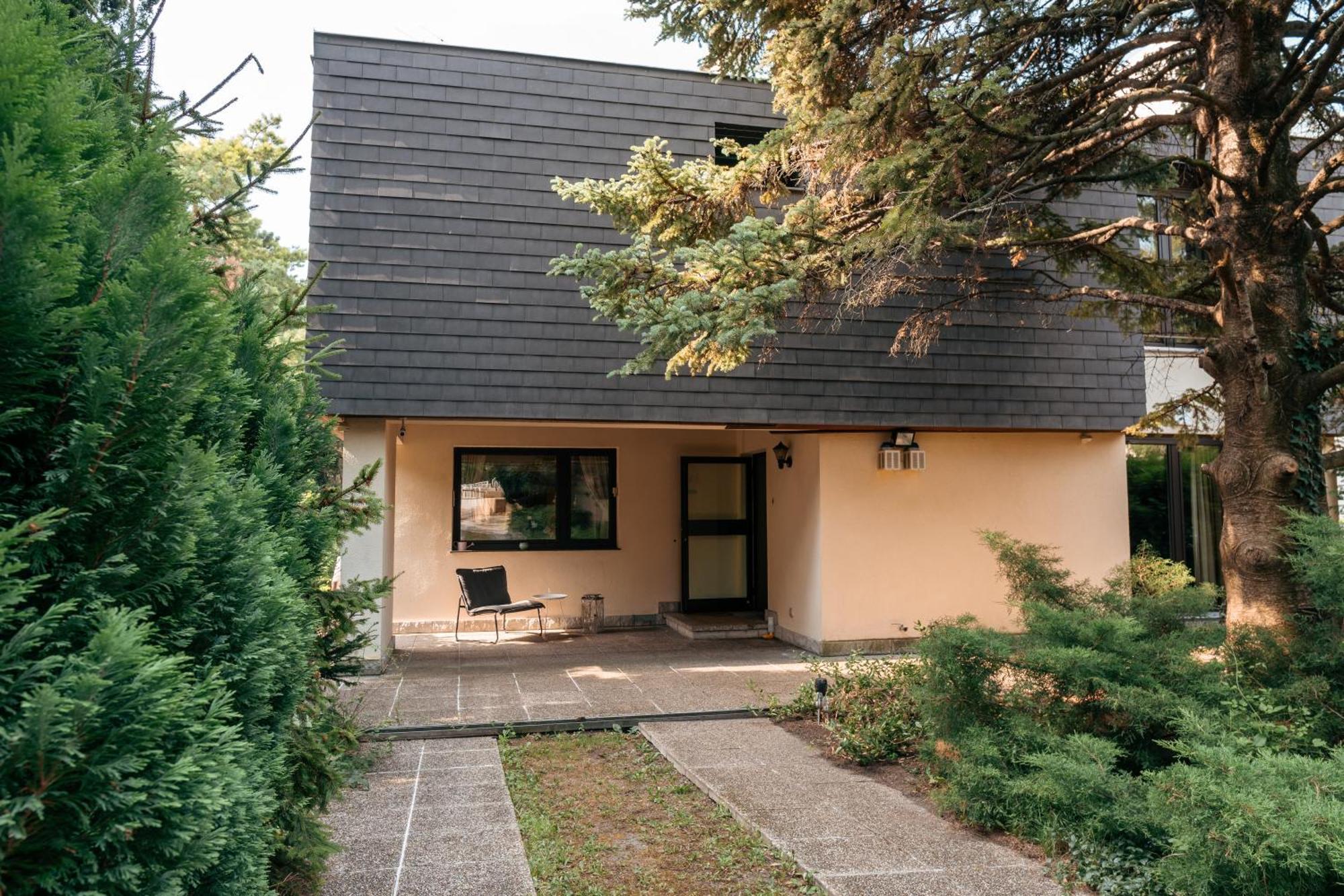 Big Quiet With Garden And Pool Vienna