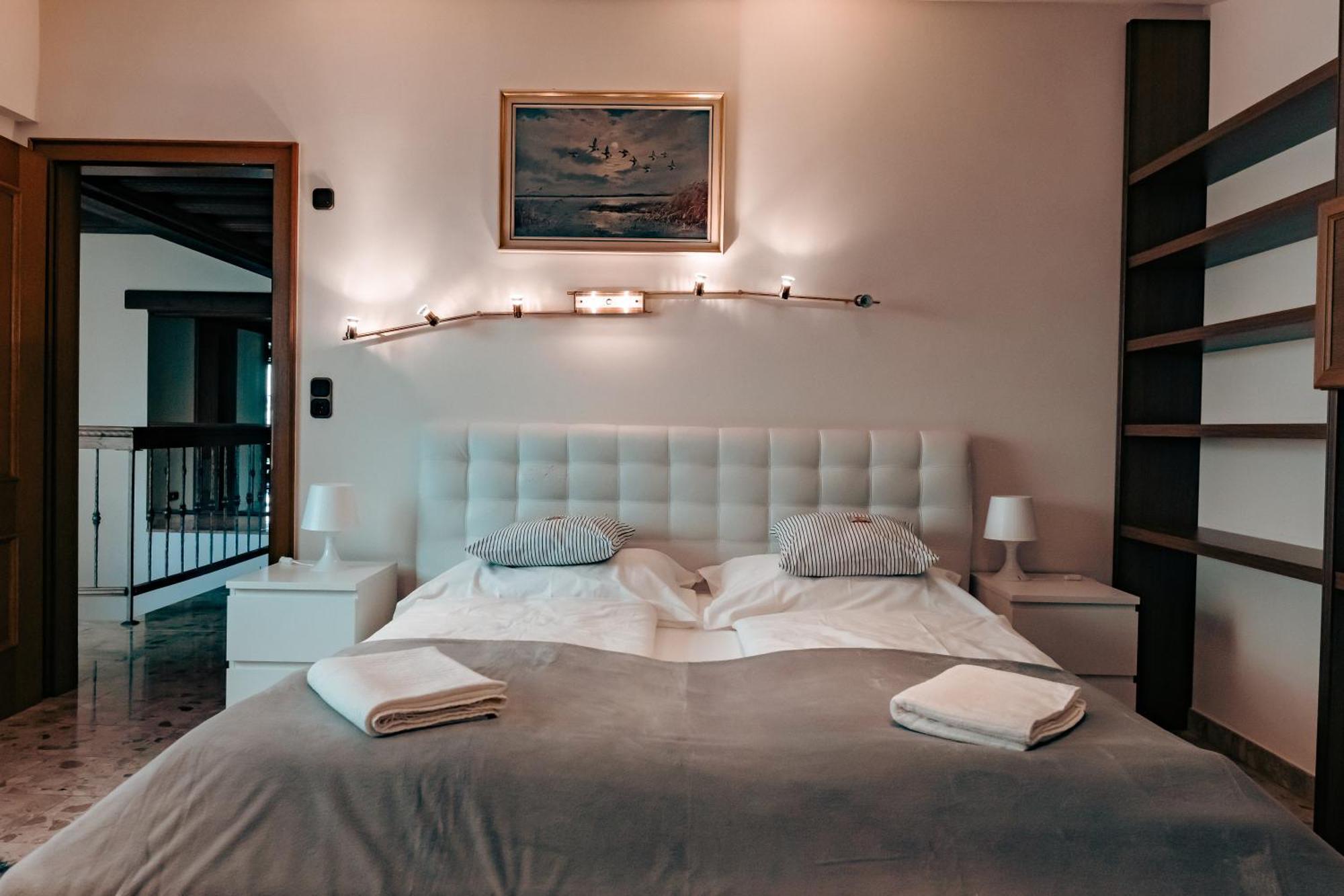 Villa Big Quiet With Garden And Pool Vienna