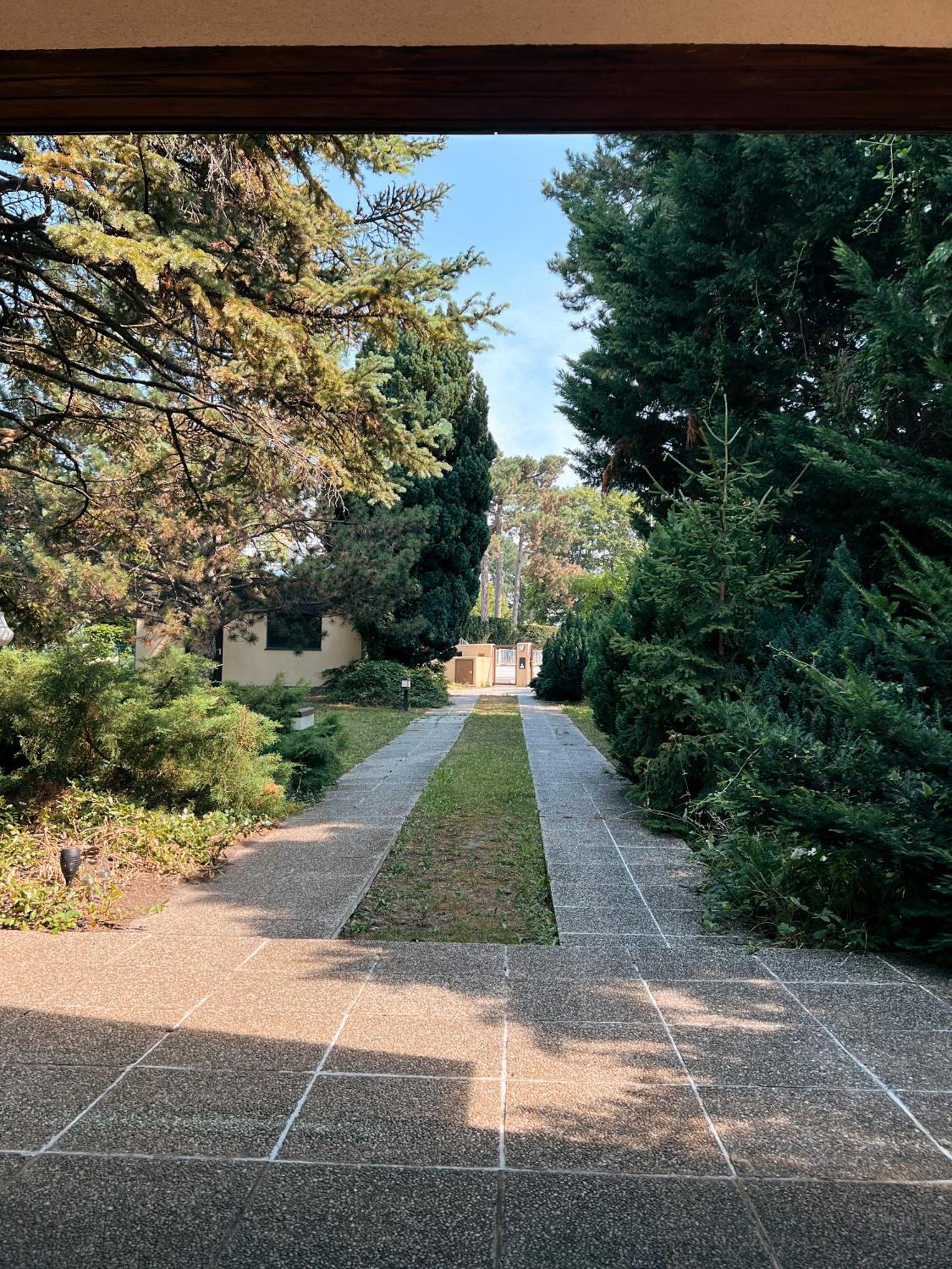 Big Quiet With Garden And Pool Vienna