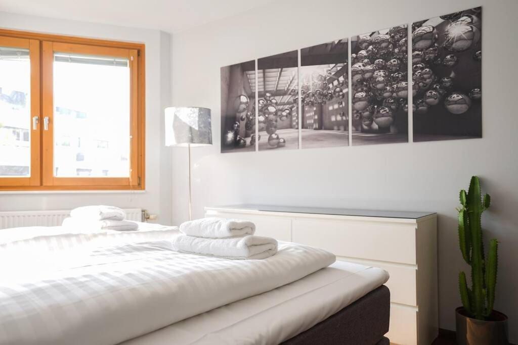 Stunning High-end 2 Bedroom Near Center * Vienna
