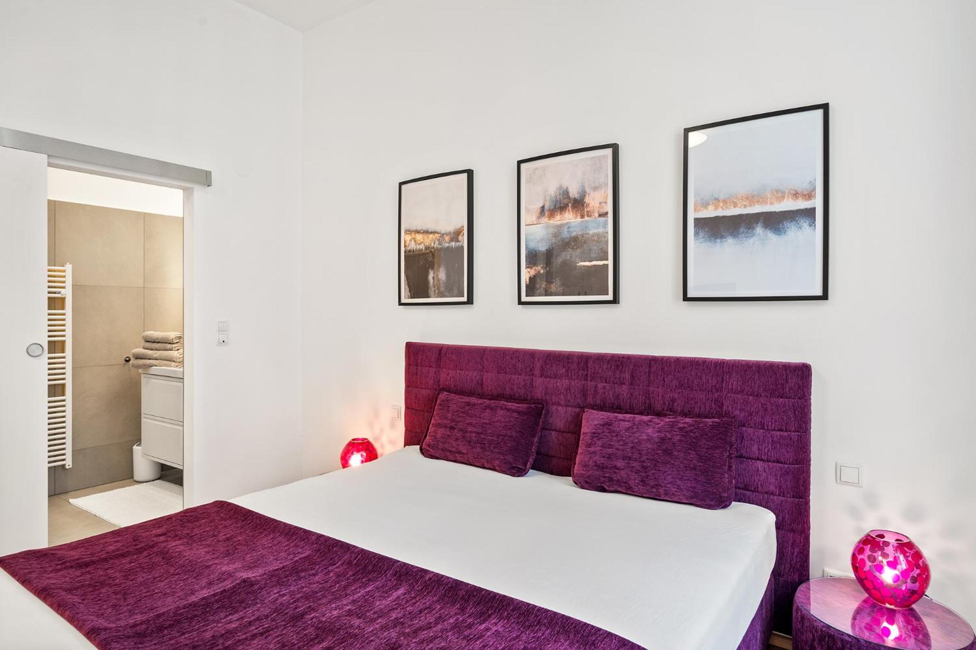 Apartment Studio Danube Chanel Vienna