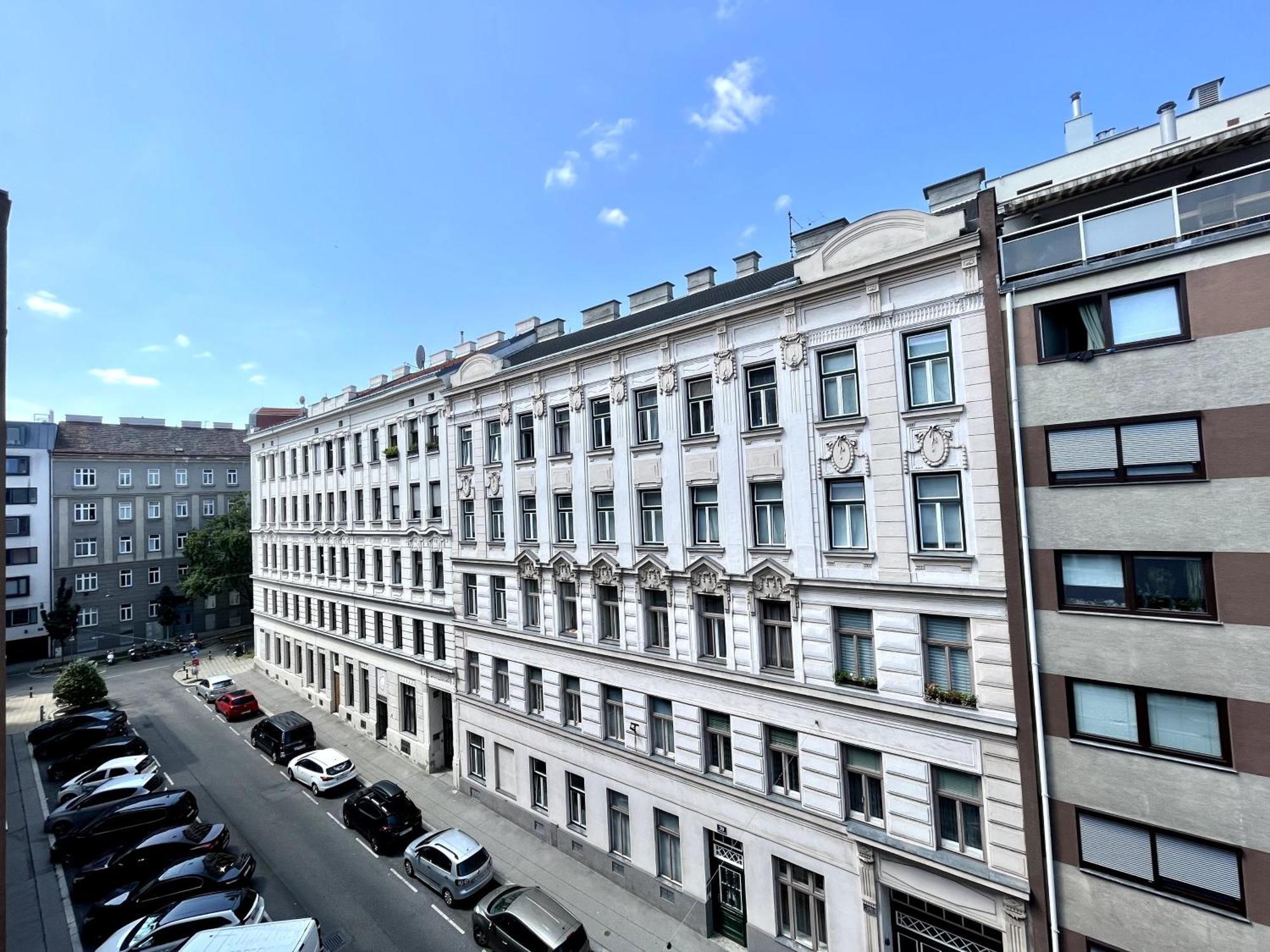 4youhomes - Cosy & In Station District Apartment *
