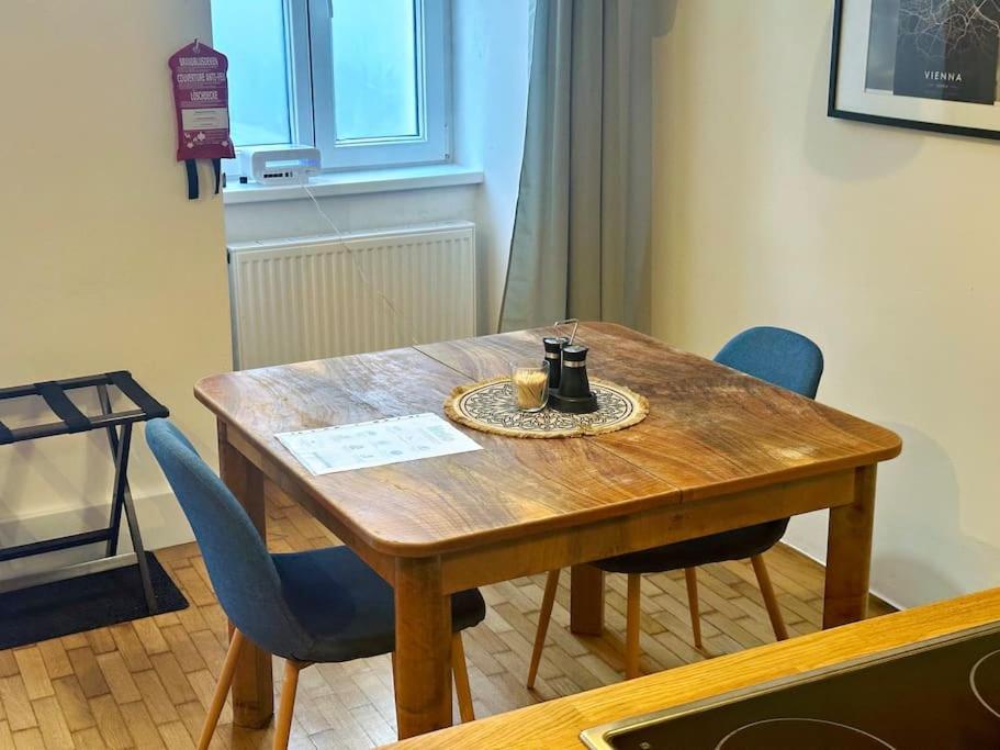 Apartment Spacious 2 Bedroom Loft With Courtyard - Centre Vienna