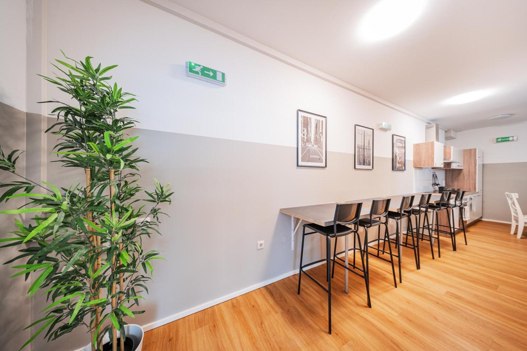 Lofts Albergue *