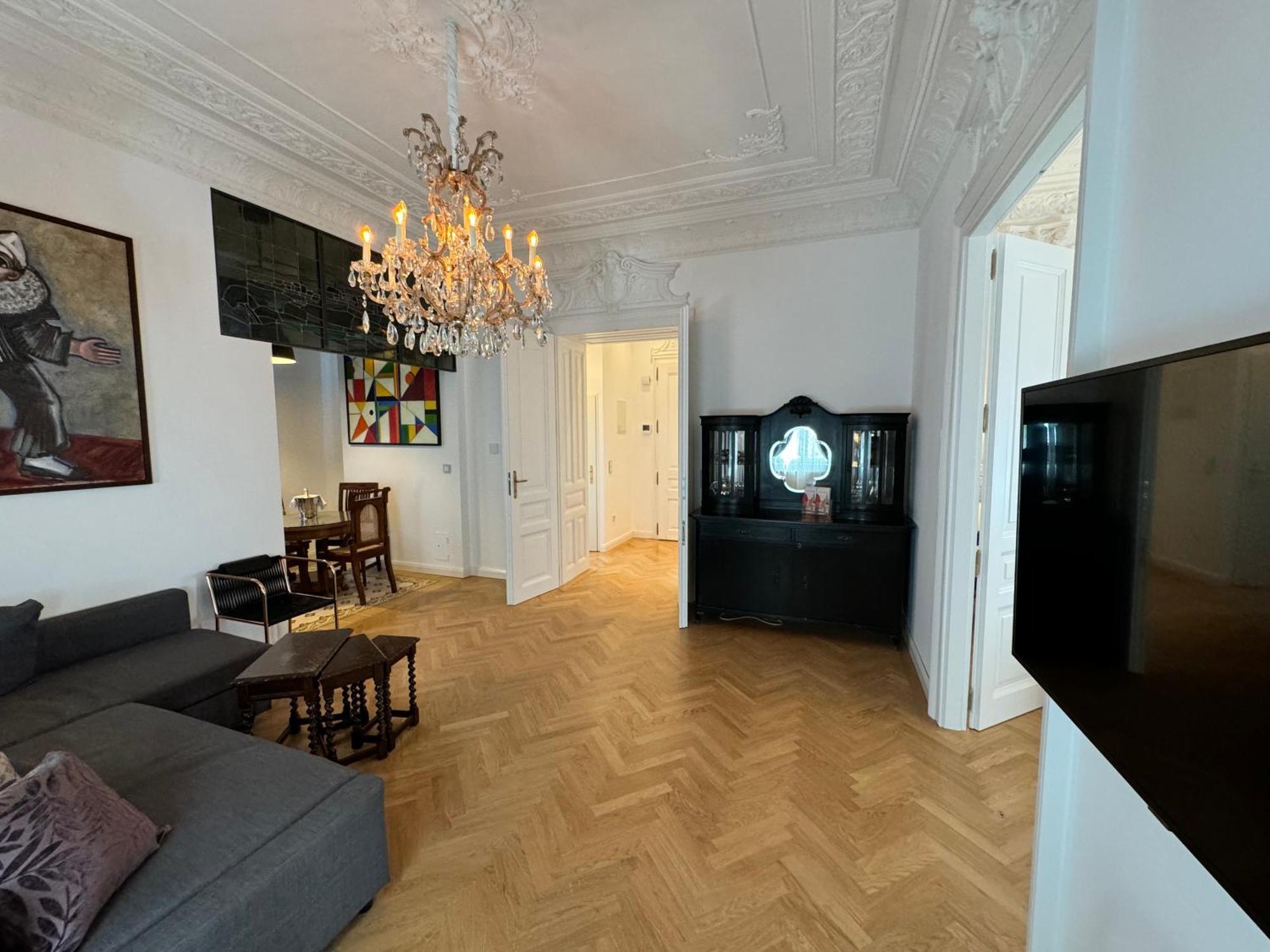 7th Heaven Center Apartment