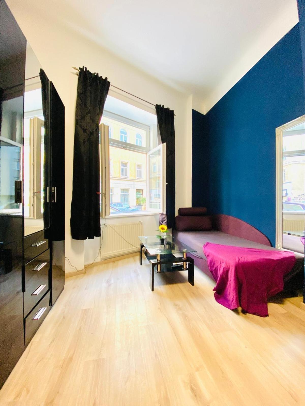 Astonishing 1 Bedroom Apt. Near Danube River Apartment *