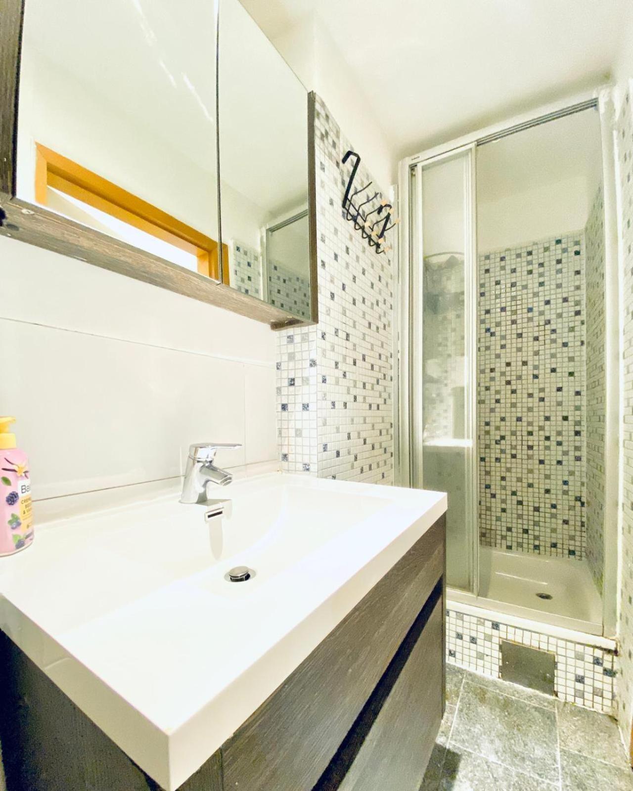 Astonishing 1 Bedroom Apt. Near Danube River *