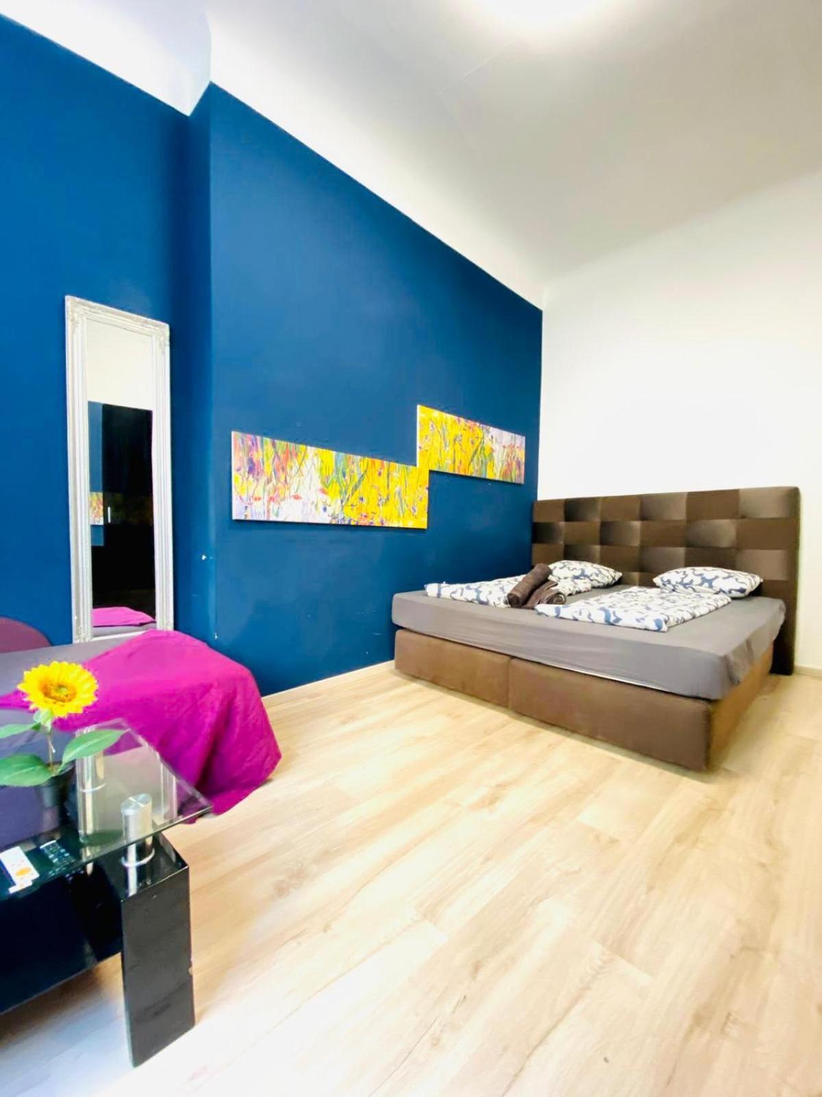 Apartment Astonishing 1 Bedroom Apt. Near Danube River *