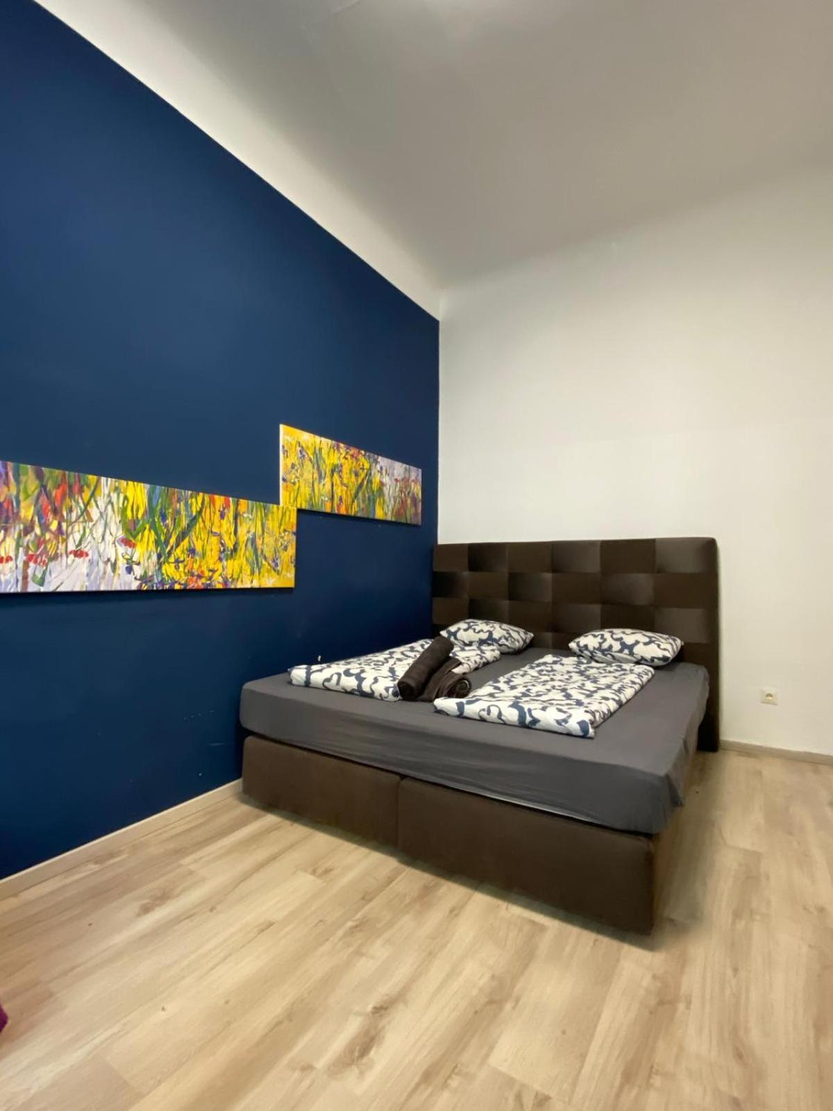 Astonishing 1 Bedroom Apt. Near Danube River Apartment *