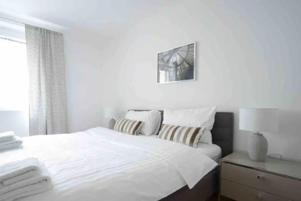 Gorgeous In Center Apartment Wien