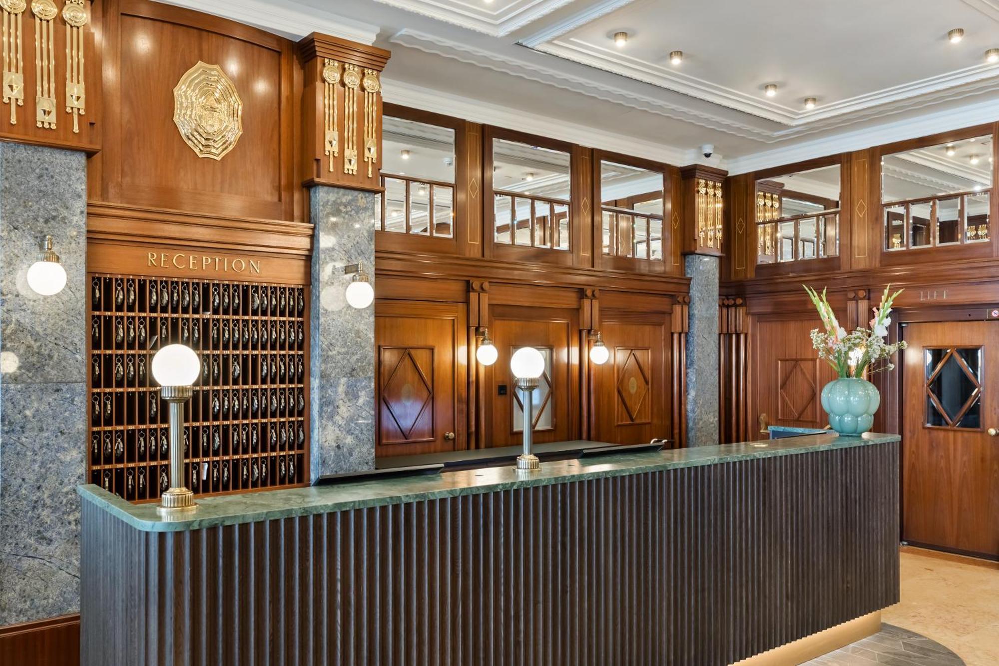 Hotel Astoria