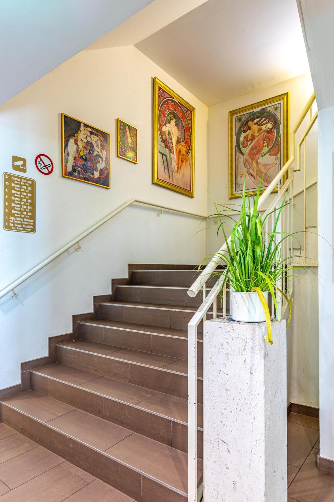 Albergue A&t &