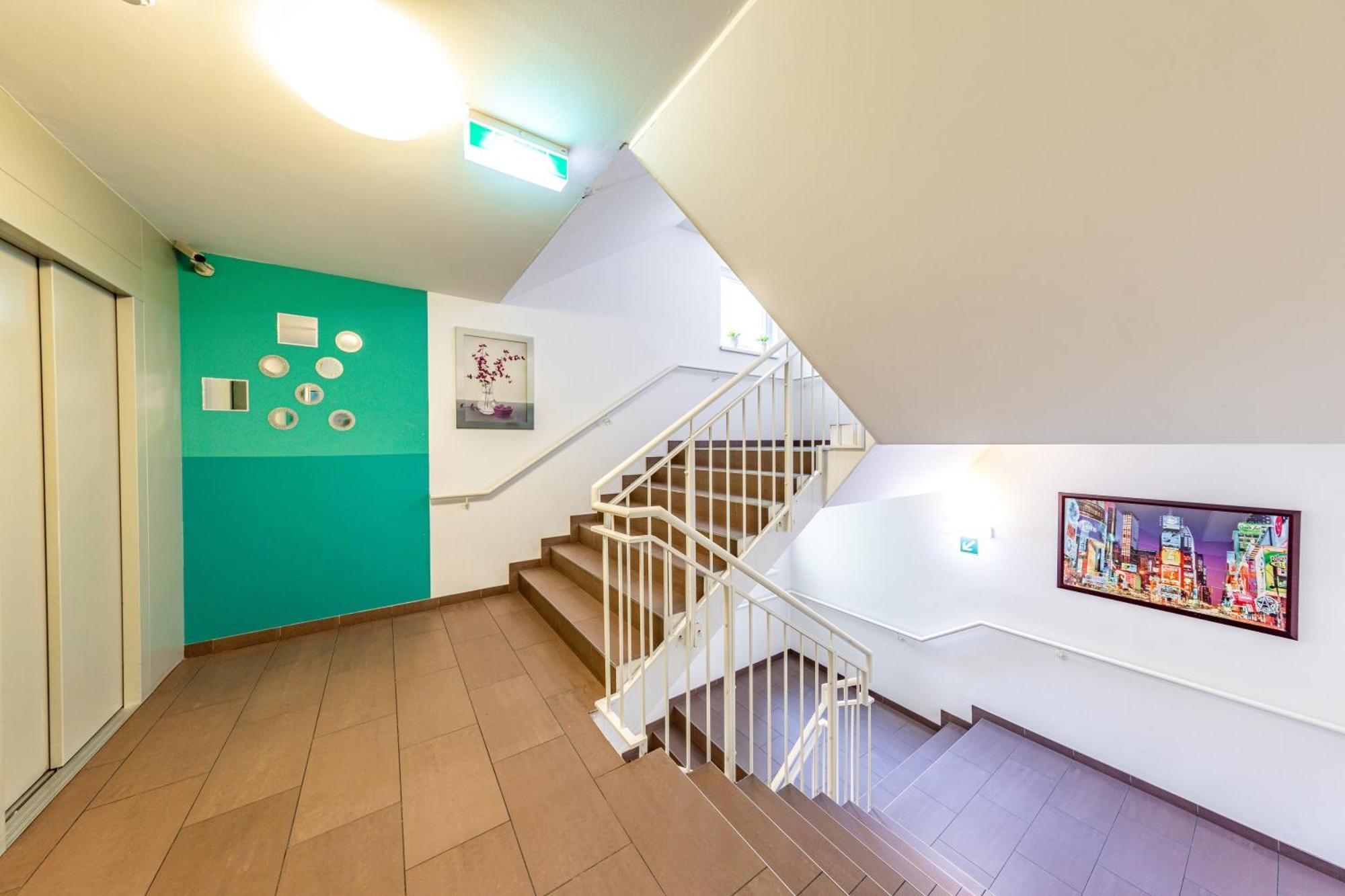 A&t & Albergue Viena