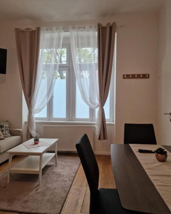 Am Tabor Apartment *
