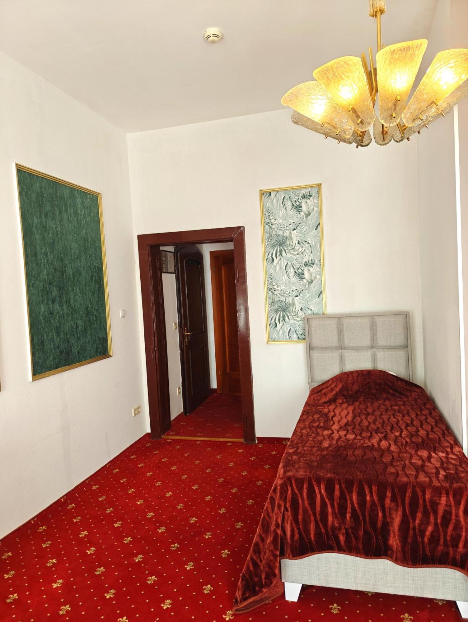 Mariahilf Citycenter Hotel 3*