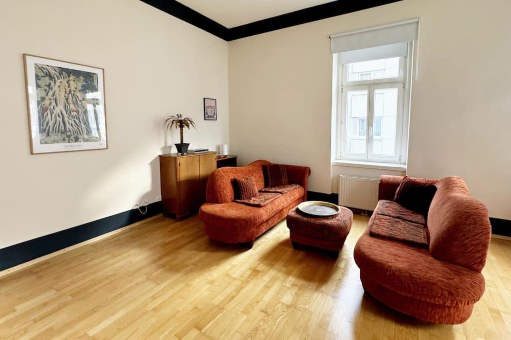 Neue, Gross & Gemuetliche Mit Toller Anbindung Apartamento *
