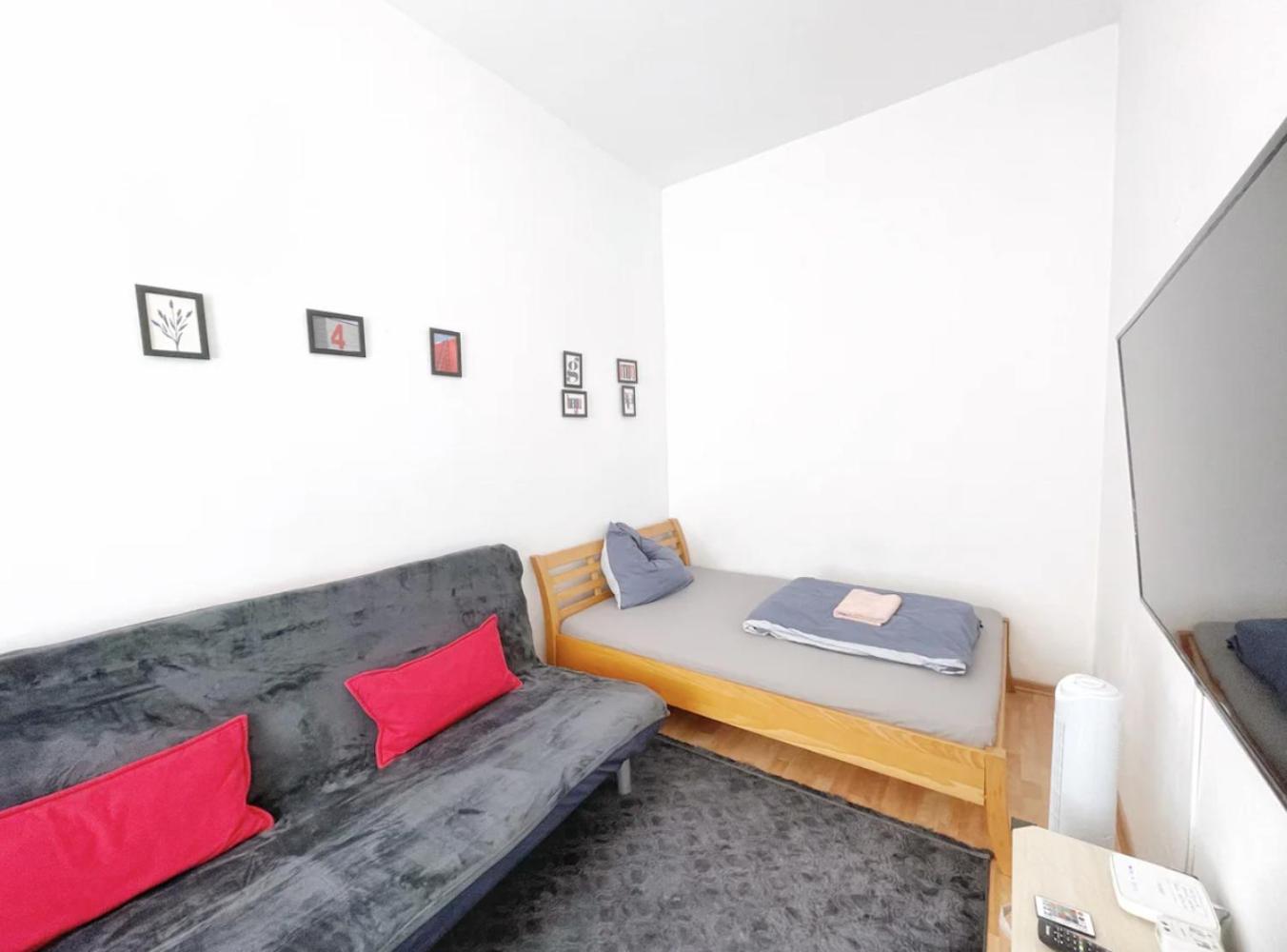 Perfectly Located Cozy Vienna