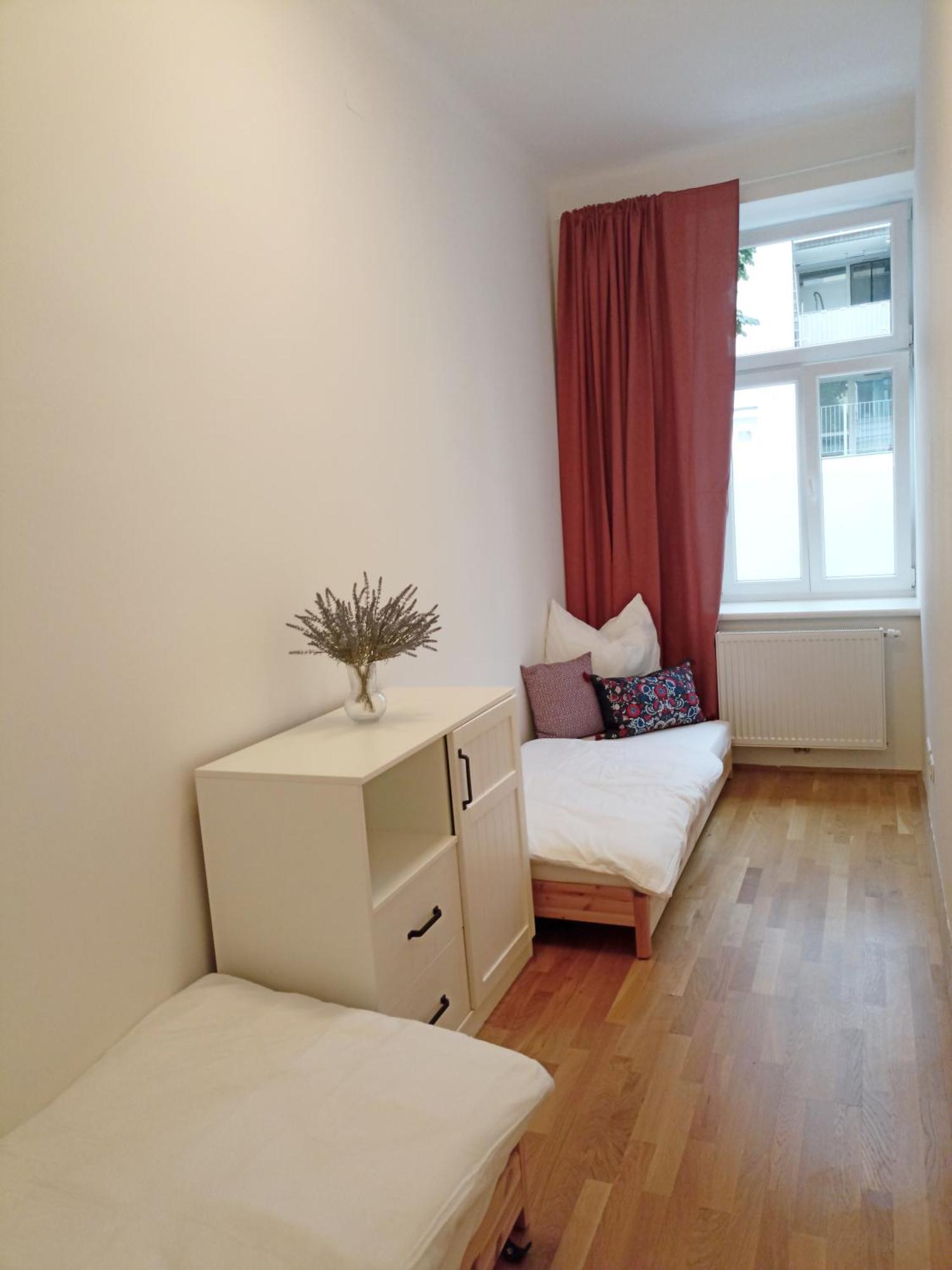 Hotel 170sqm With Private Garden