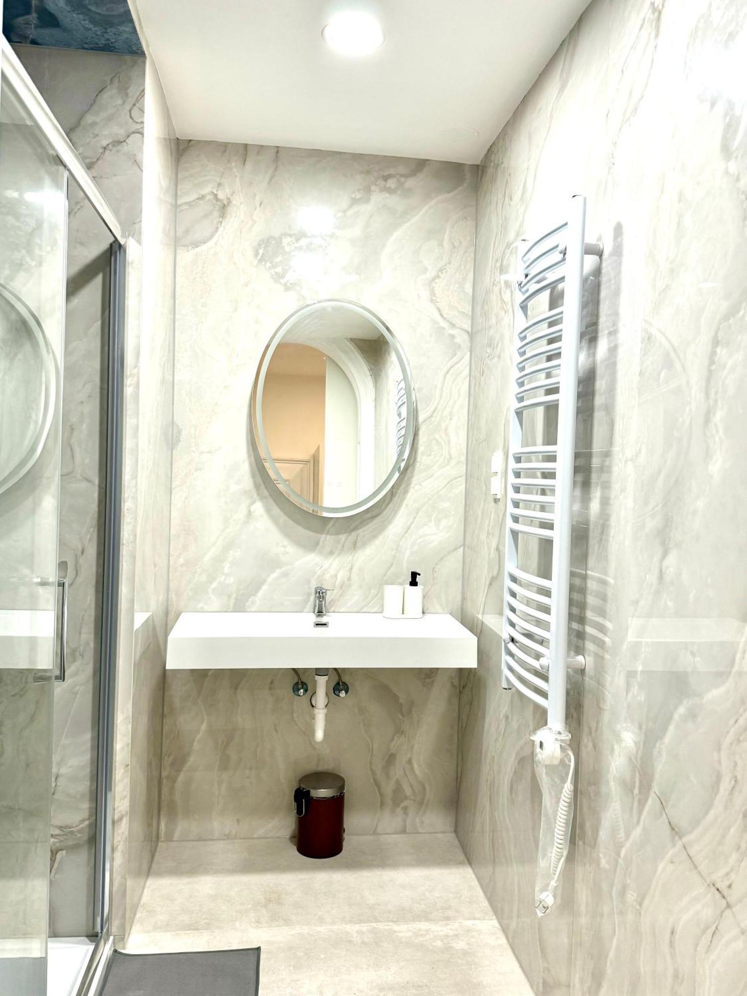 Apartment Opera 145 M2