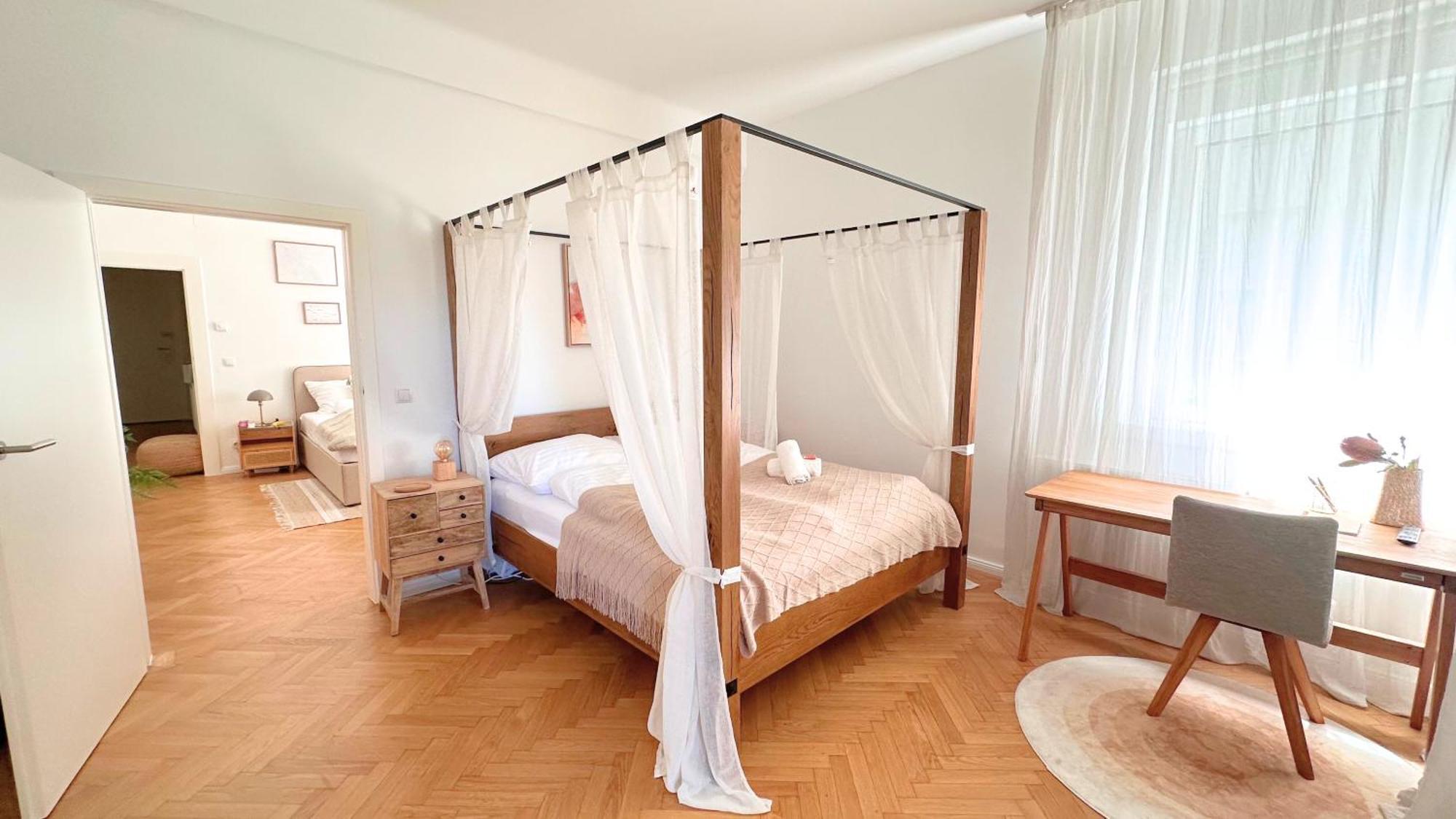 Apartment Cozy In Quiet Location, Fast Train Station 100m Away, Contactless Check-in *