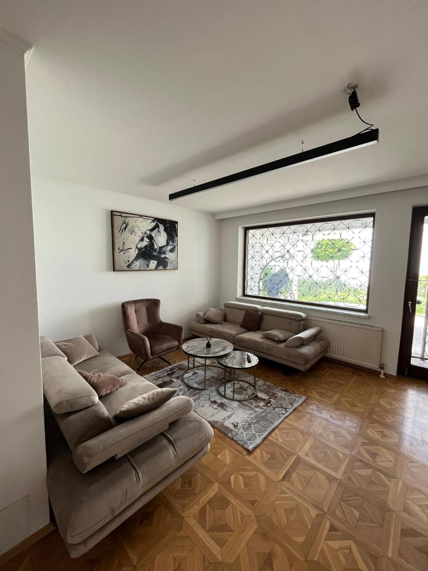 Aveni Living Holiday home
