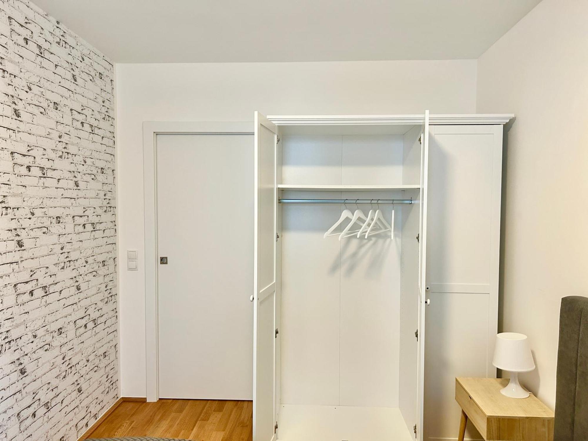 Brand New & Modern Apartamento